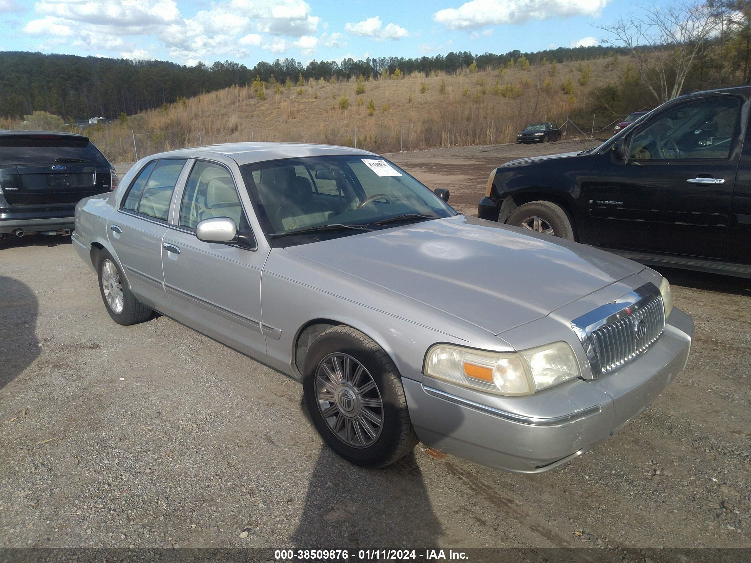 MERCURY GRAND MARQUIS 2008 2mefm75v68x658154