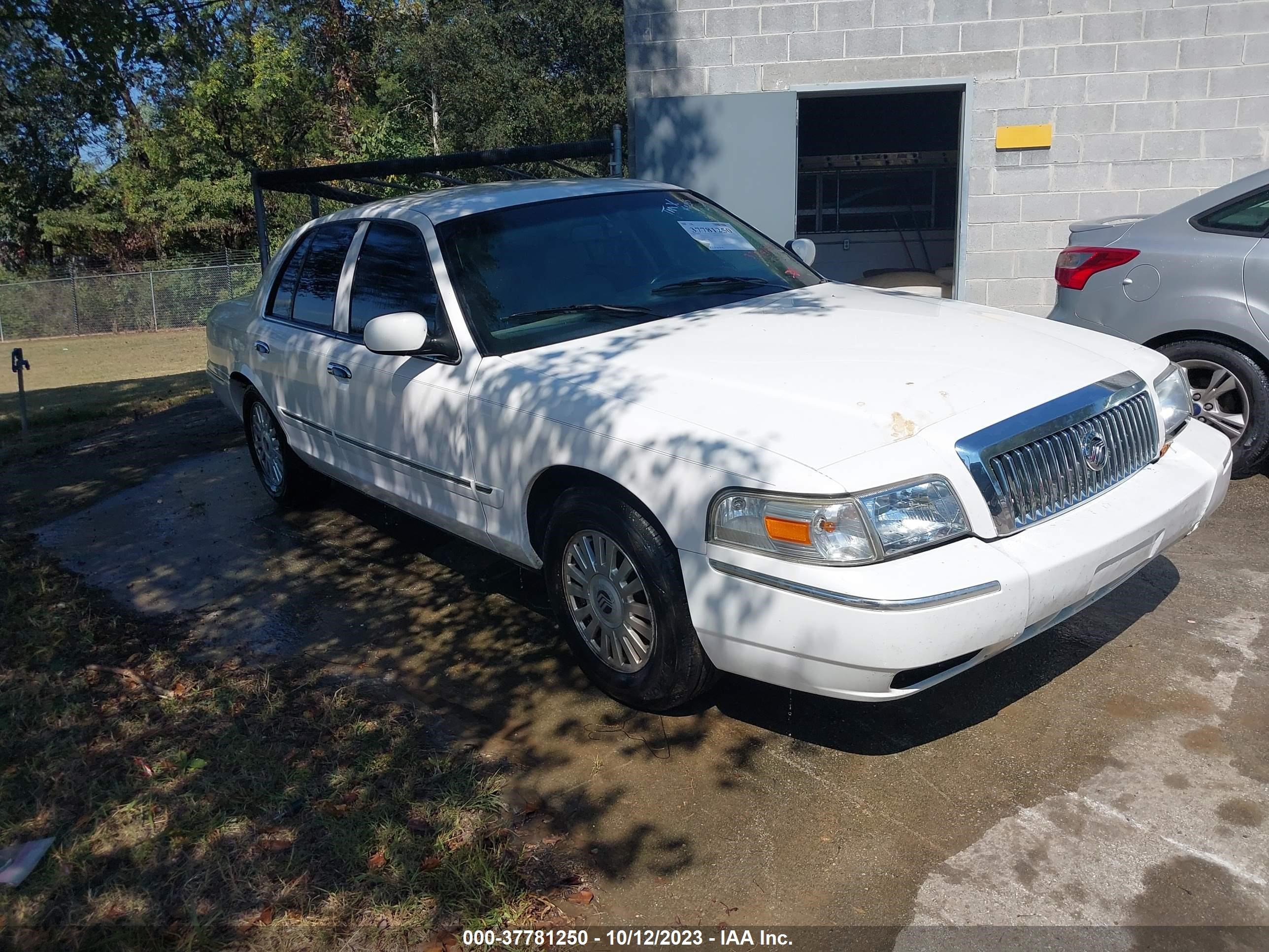 MERCURY GRAND MARQUIS 2007 2mefm75v87x625526