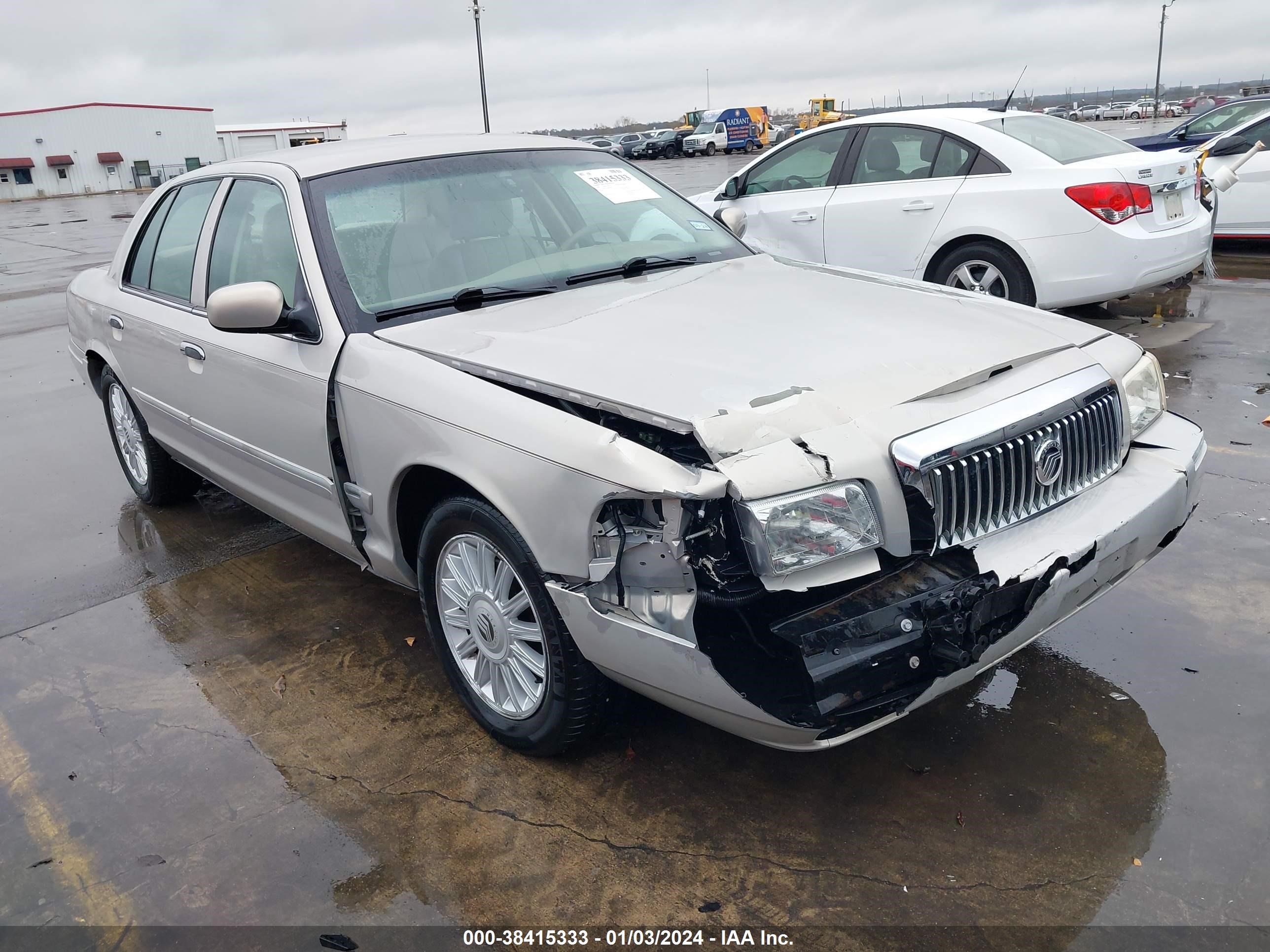 MERCURY GRAND MARQUIS 2008 2mefm75v98x661887