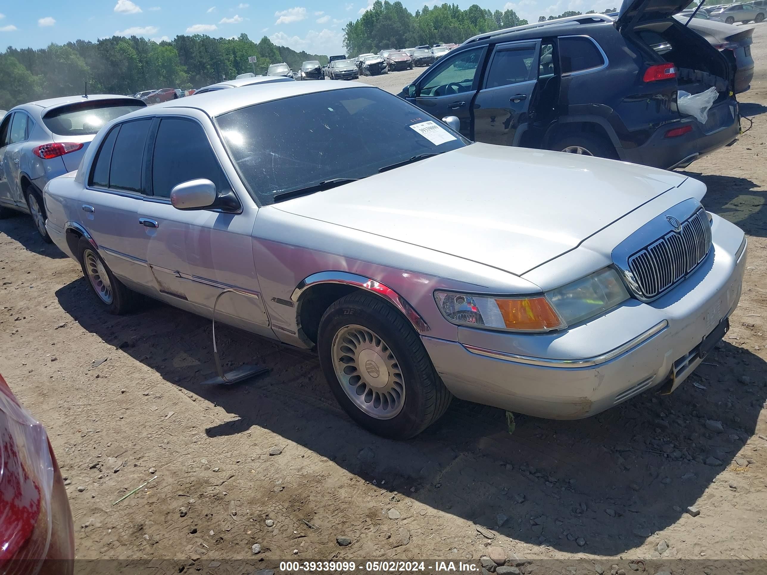 MERCURY GRAND MARQUIS 2000 2mefm75w0yx600940