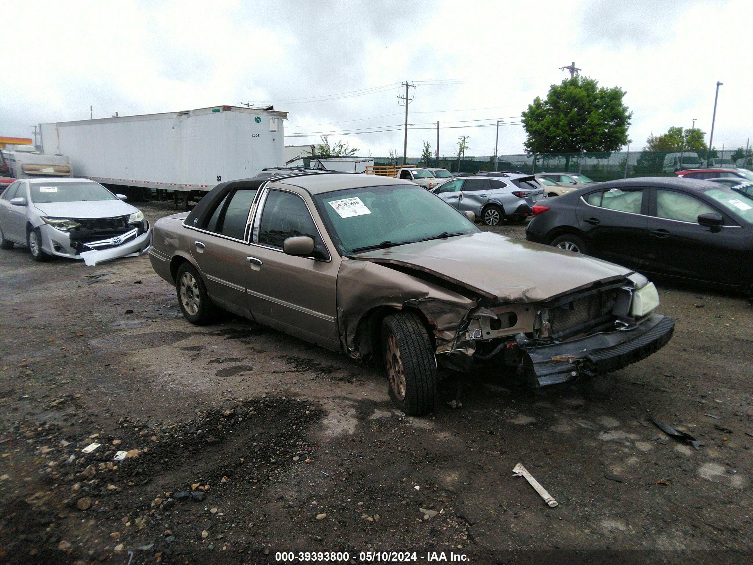 MERCURY GRAND MARQUIS 2004 2mefm75w14x610290