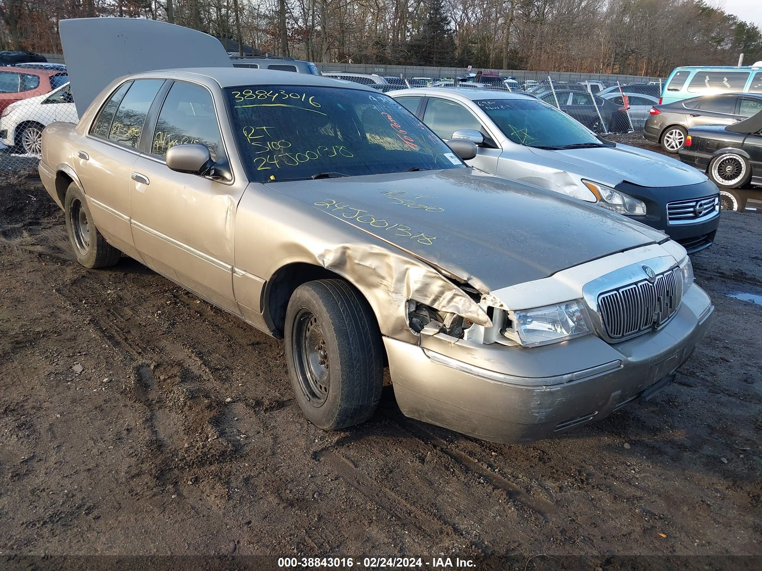 MERCURY GRAND MARQUIS 2002 2mefm75w22x650312