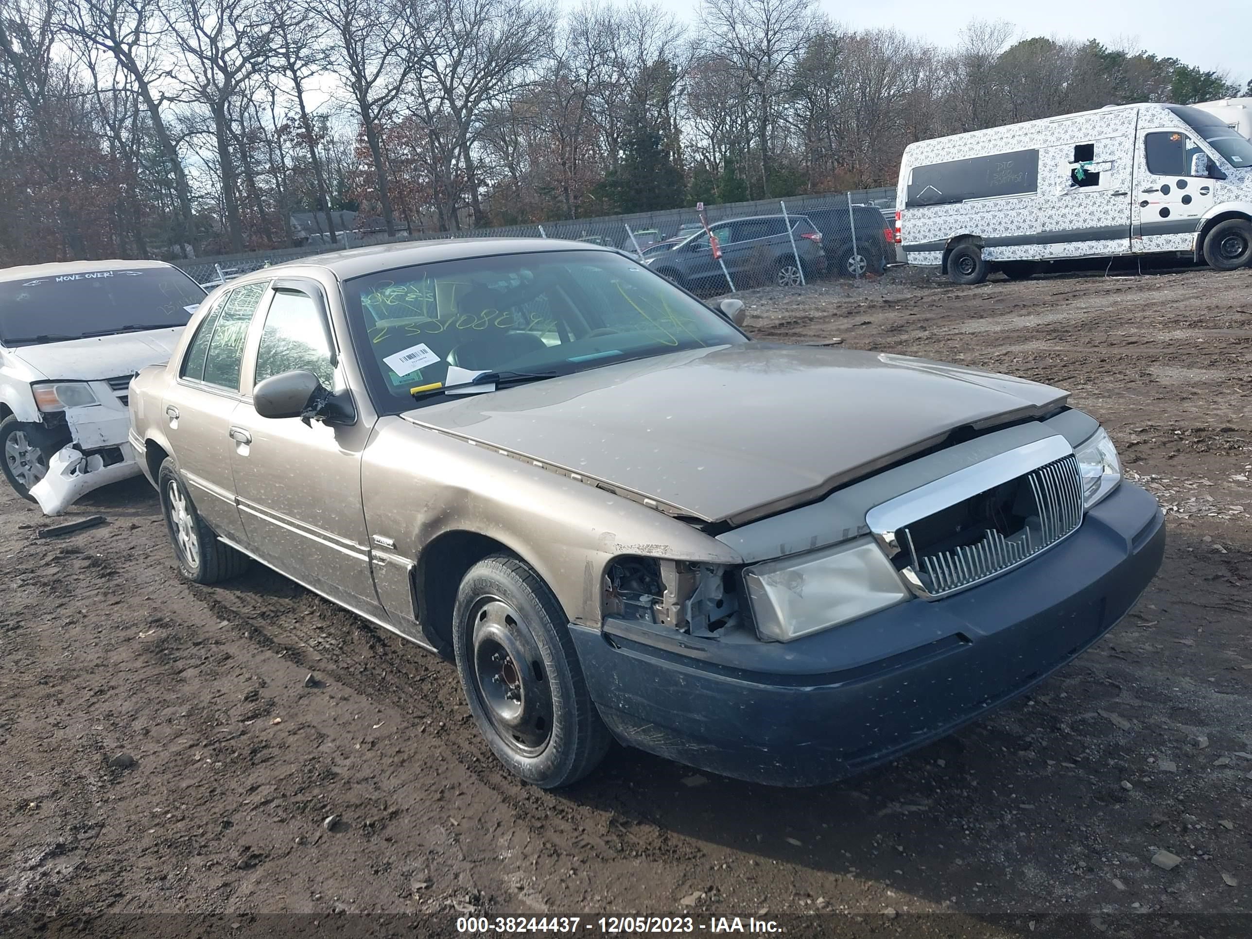 MERCURY GRAND MARQUIS 2005 2mefm75w25x669026