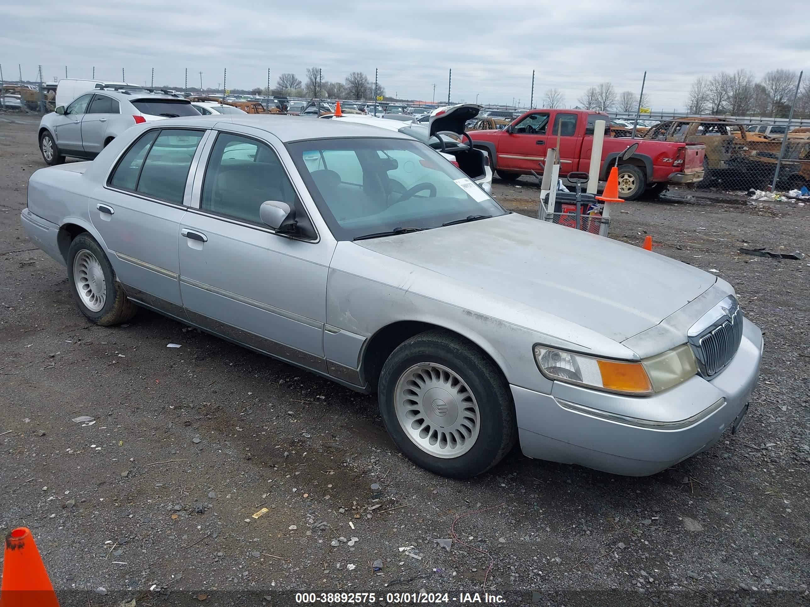 MERCURY GRAND MARQUIS 2000 2mefm75w2yx685246