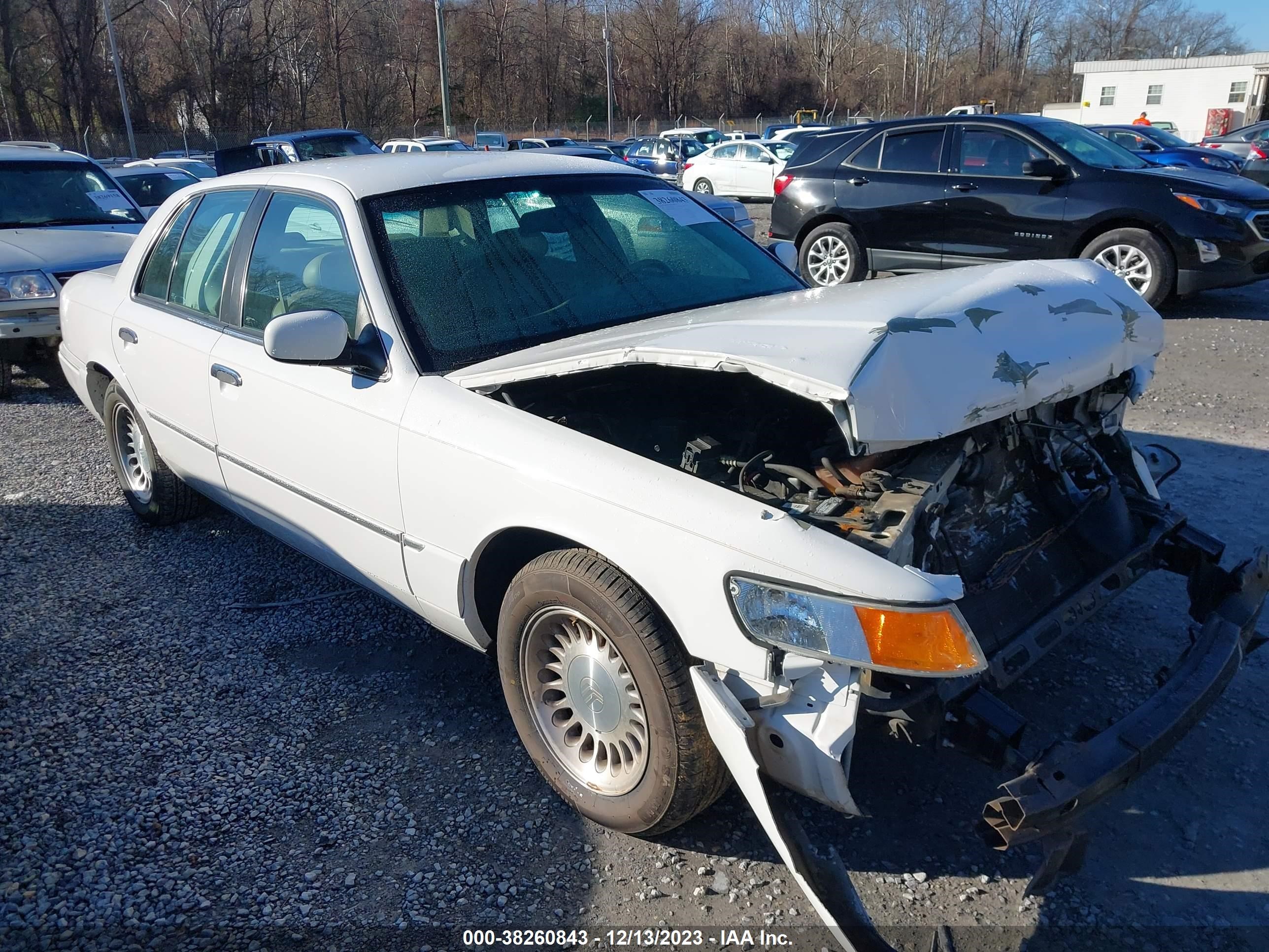 MERCURY GRAND MARQUIS 2002 2mefm75w32x645085