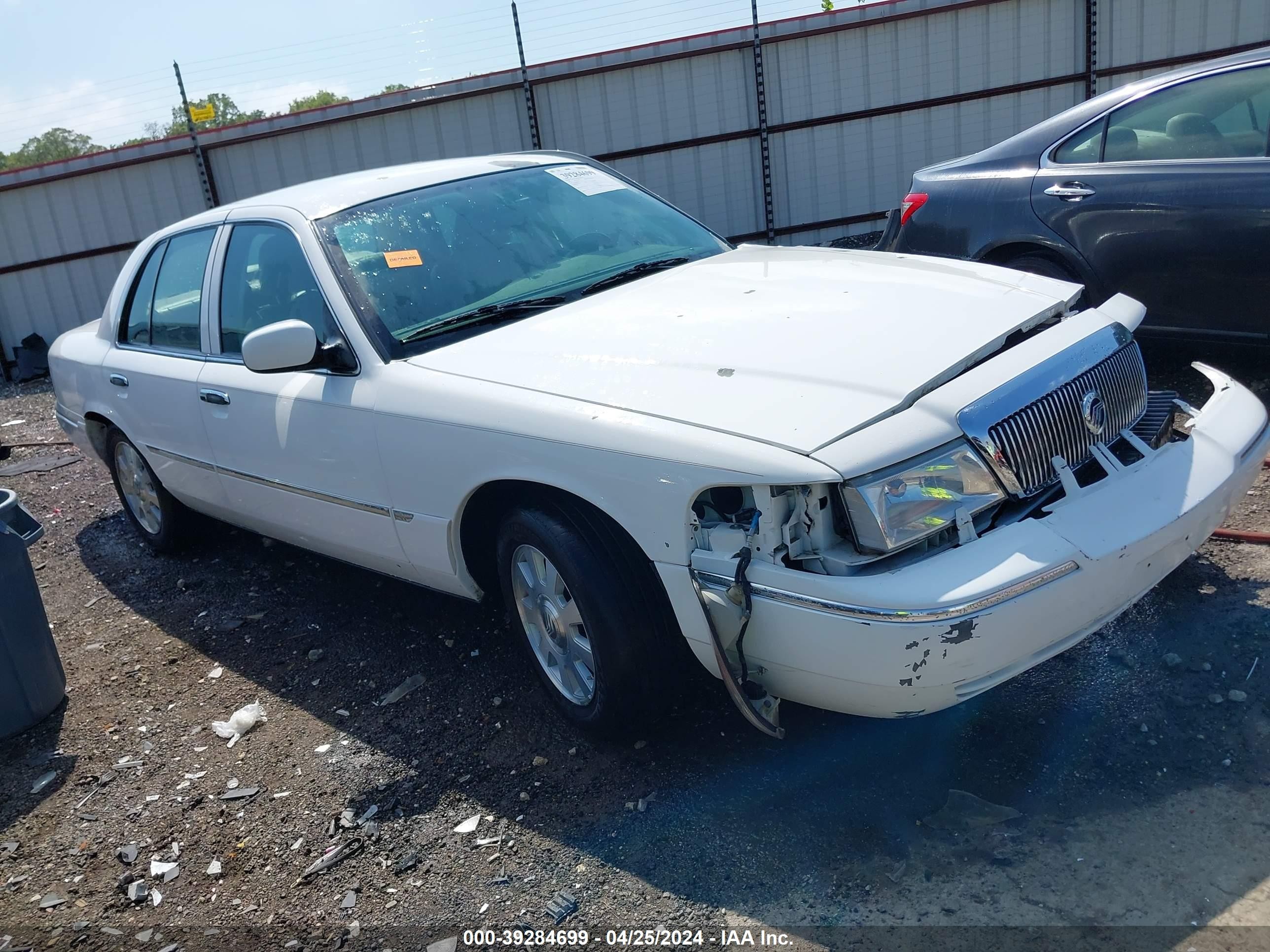 MERCURY GRAND MARQUIS 2003 2mefm75w33x710356