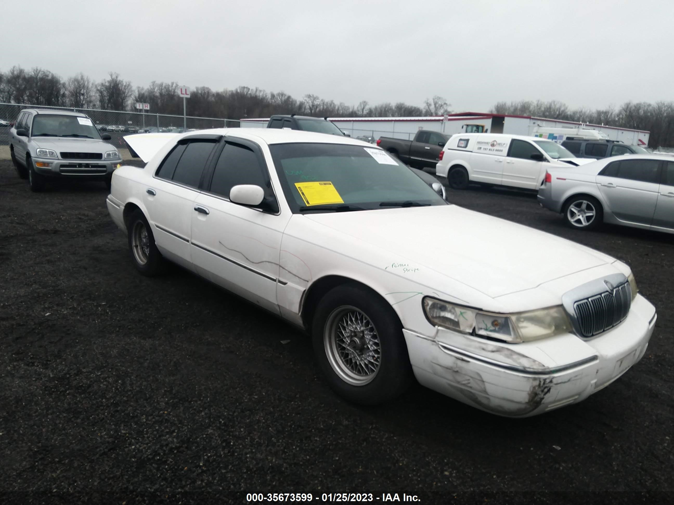 MERCURY GRAND MARQUIS 2001 2mefm75w41x620243