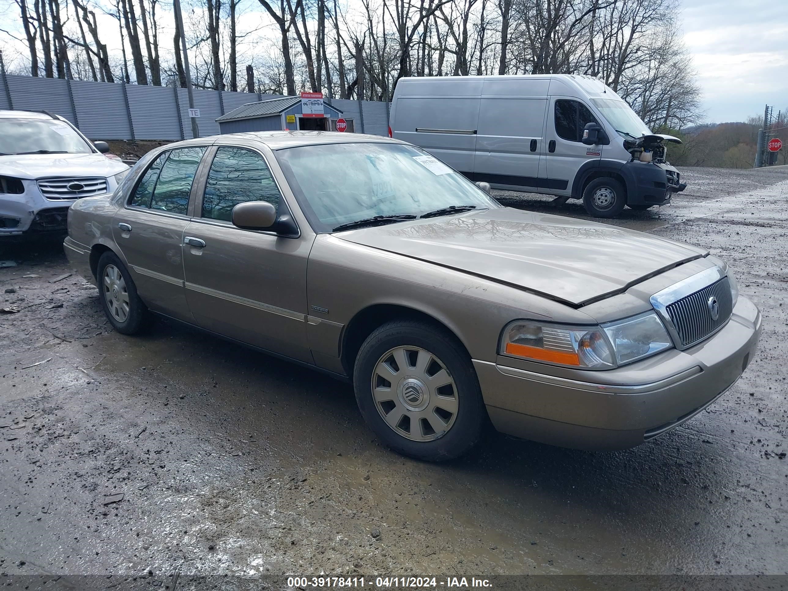 MERCURY GRAND MARQUIS 2004 2mefm75w44x640092