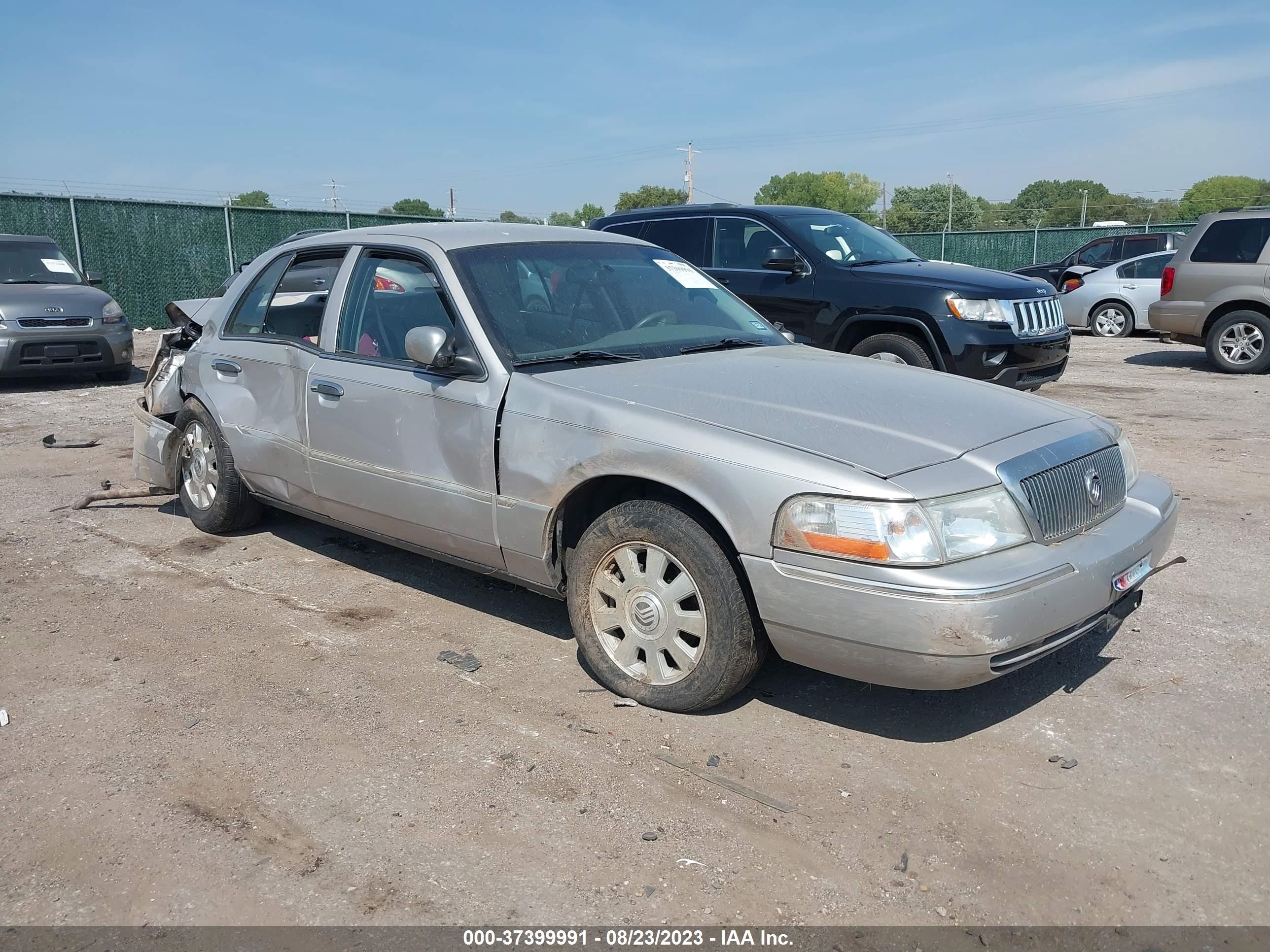 MERCURY GRAND MARQUIS 2005 2mefm75w45x648047