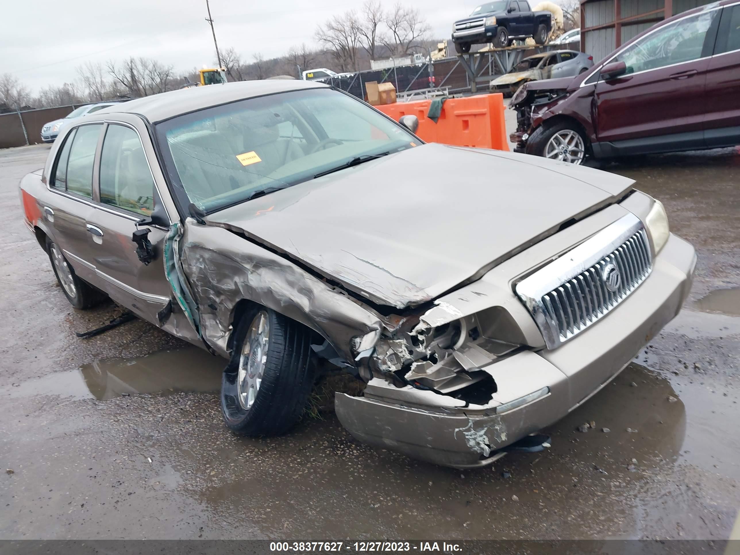 MERCURY GRAND MARQUIS 2006 2mefm75w56x643554