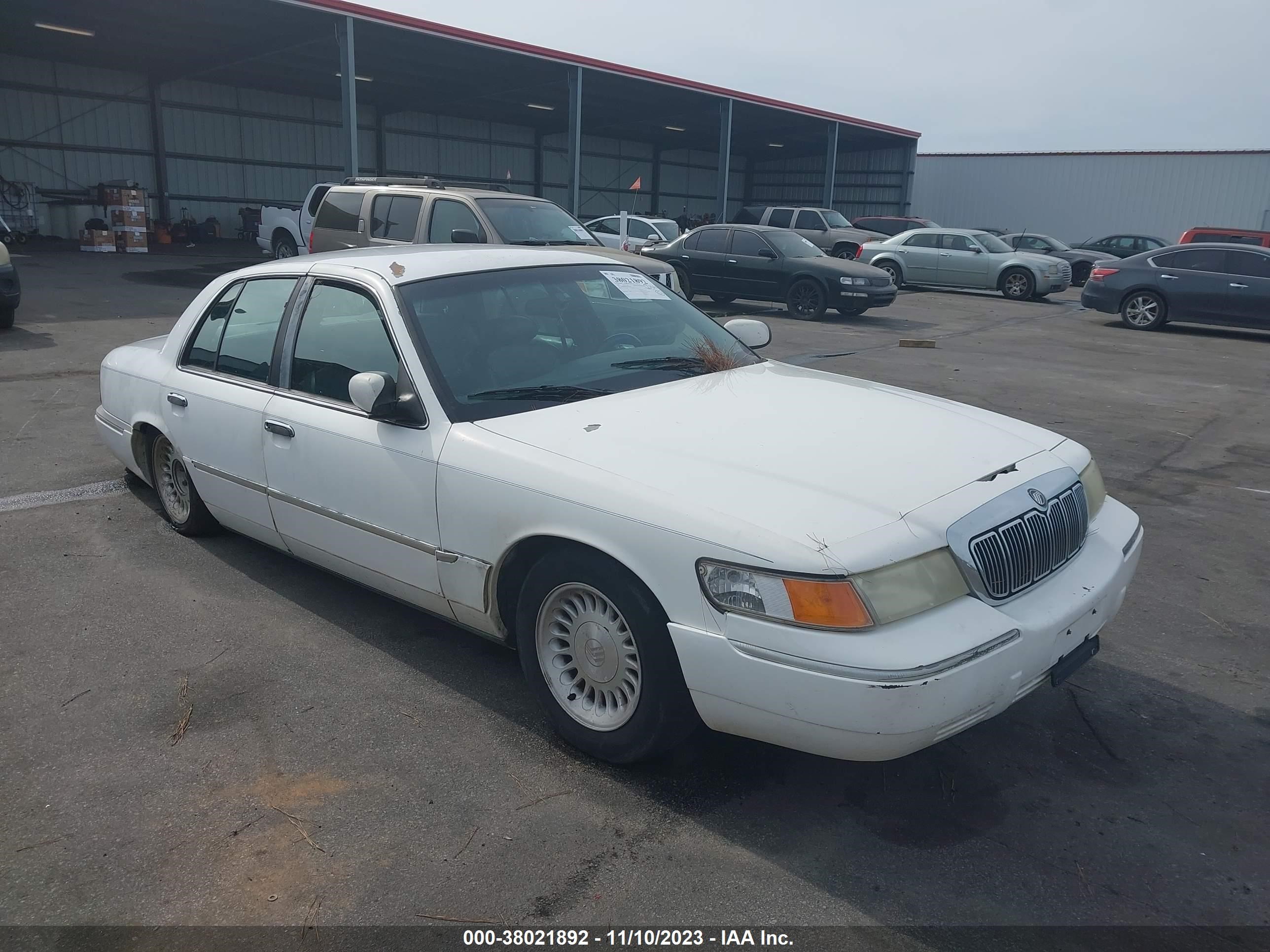 MERCURY GRAND MARQUIS 1998 2mefm75w6wx665269