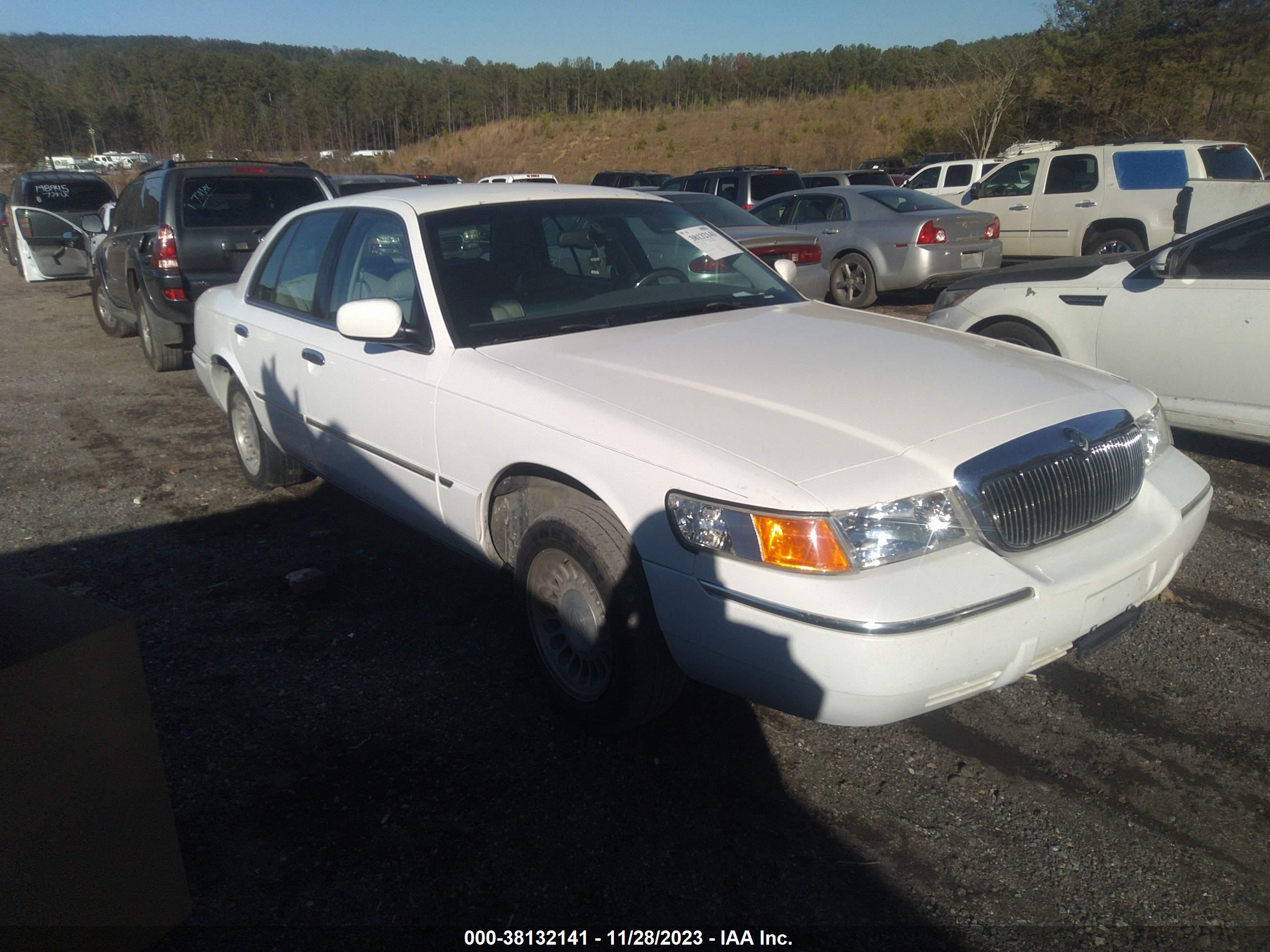 MERCURY GRAND MARQUIS 2001 2mefm75w71x683773