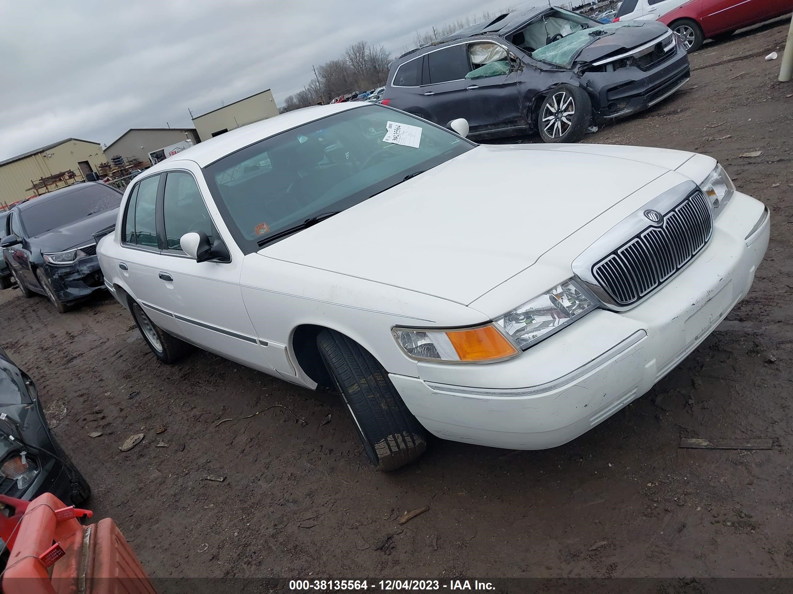 MERCURY GRAND MARQUIS 2000 2mefm75w7yx636494