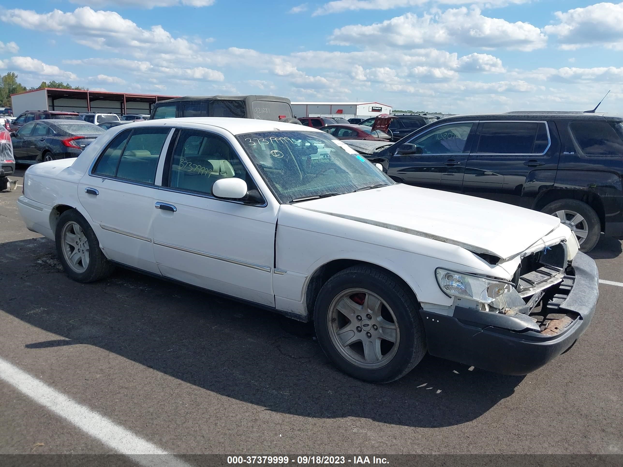 MERCURY GRAND MARQUIS 2002 2mefm75w82x635510