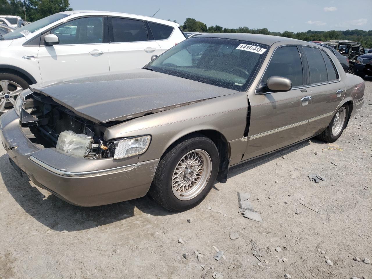 MERCURY GRAND MARQUIS 2002 2mefm75w82x659077