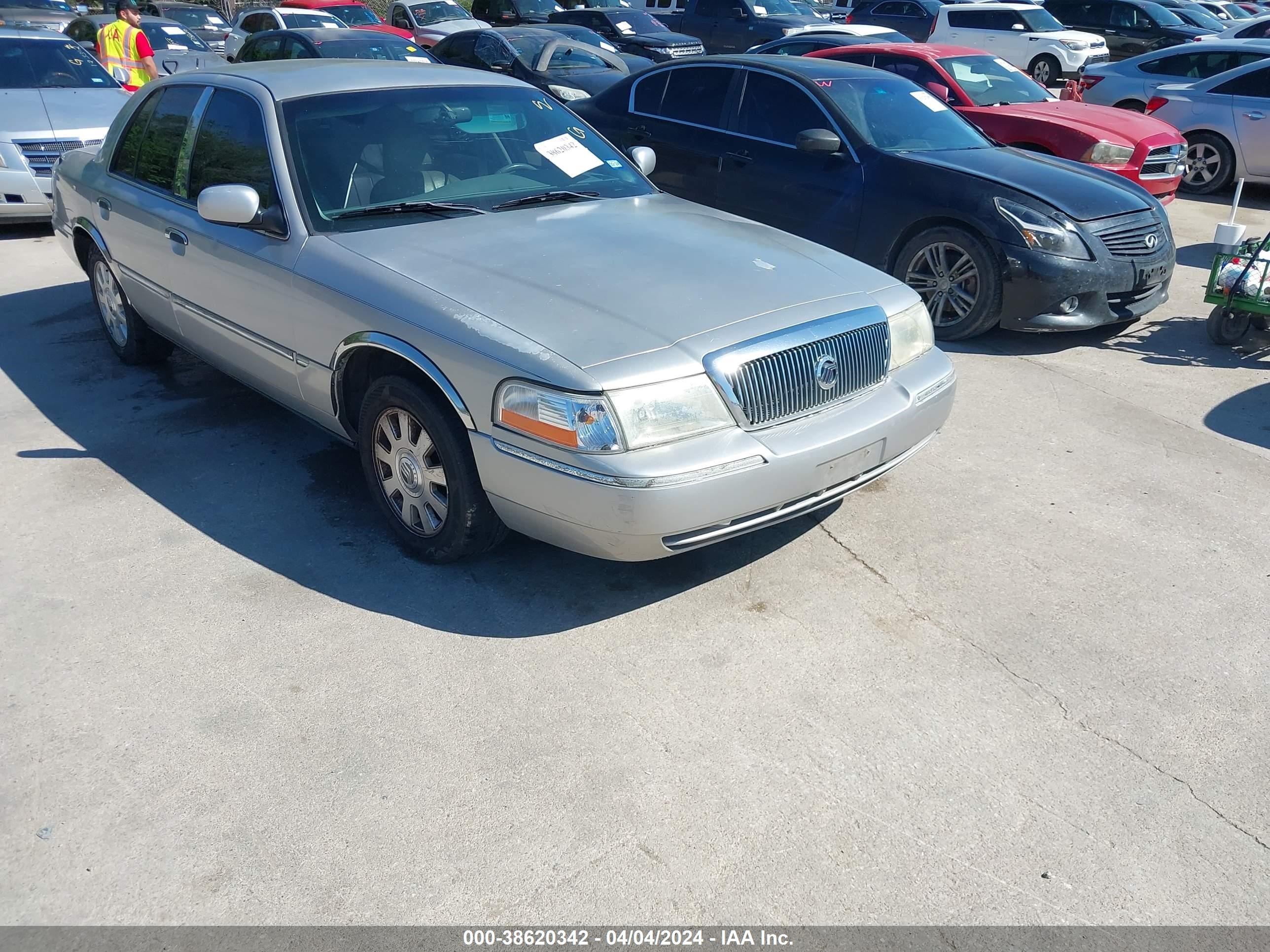 MERCURY GRAND MARQUIS 2005 2mefm75w85x632577