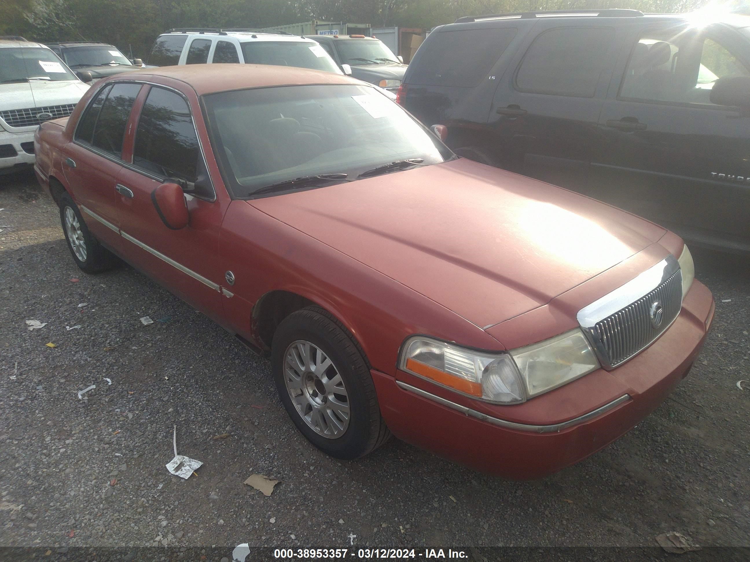 MERCURY GRAND MARQUIS 2005 2mefm75w85x660864