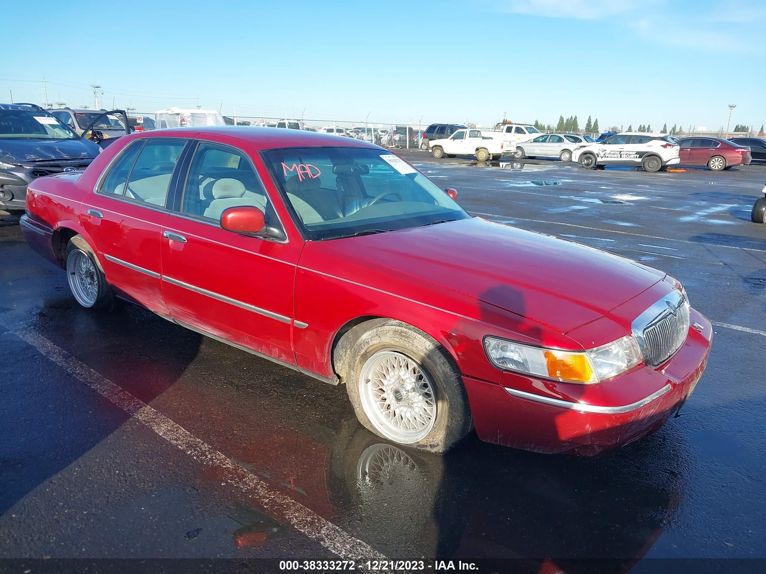 MERCURY GRAND MARQUIS 1999 2mefm75w8xx703876