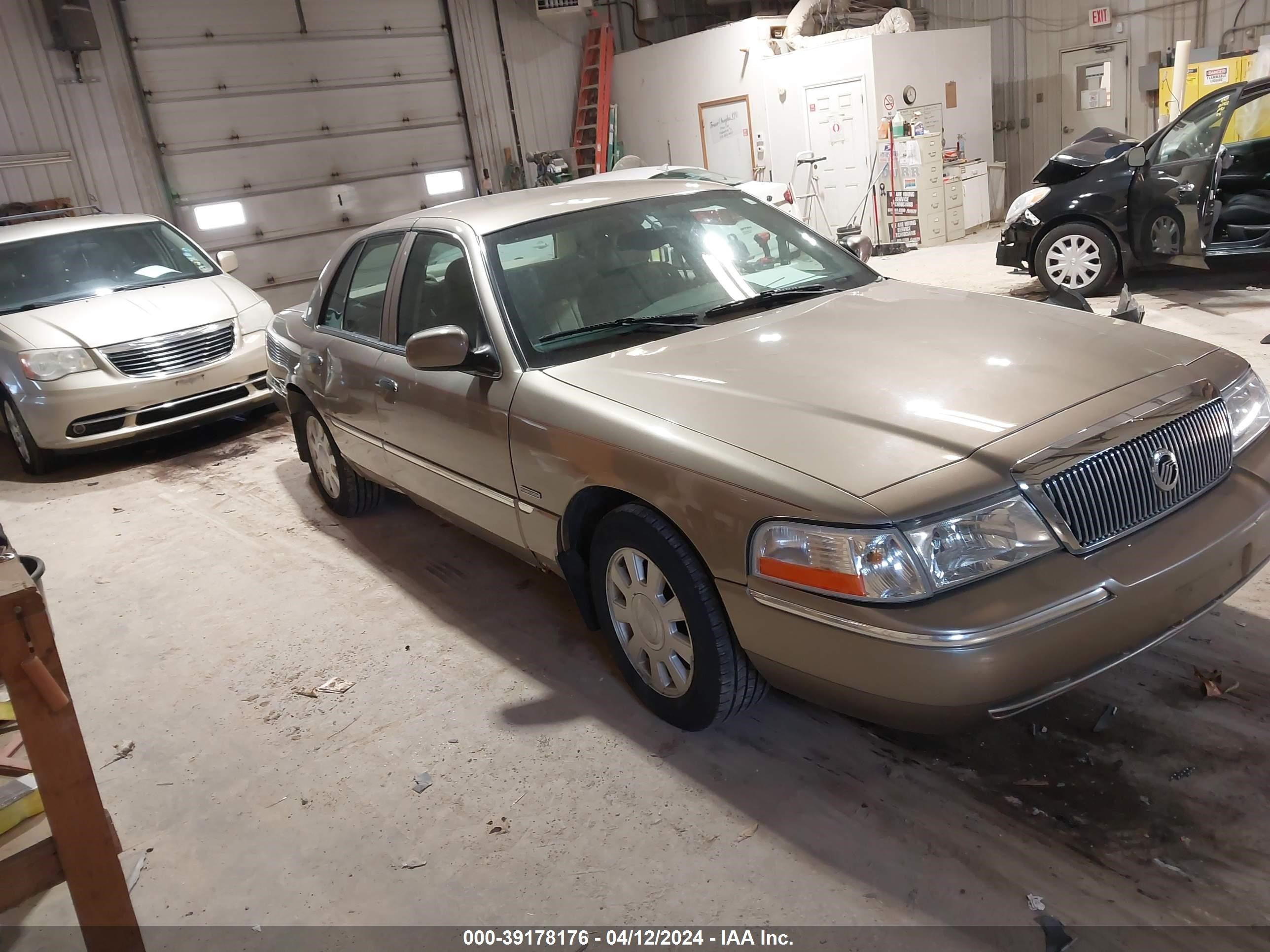 MERCURY GRAND MARQUIS 2003 2mefm75wx3x699064