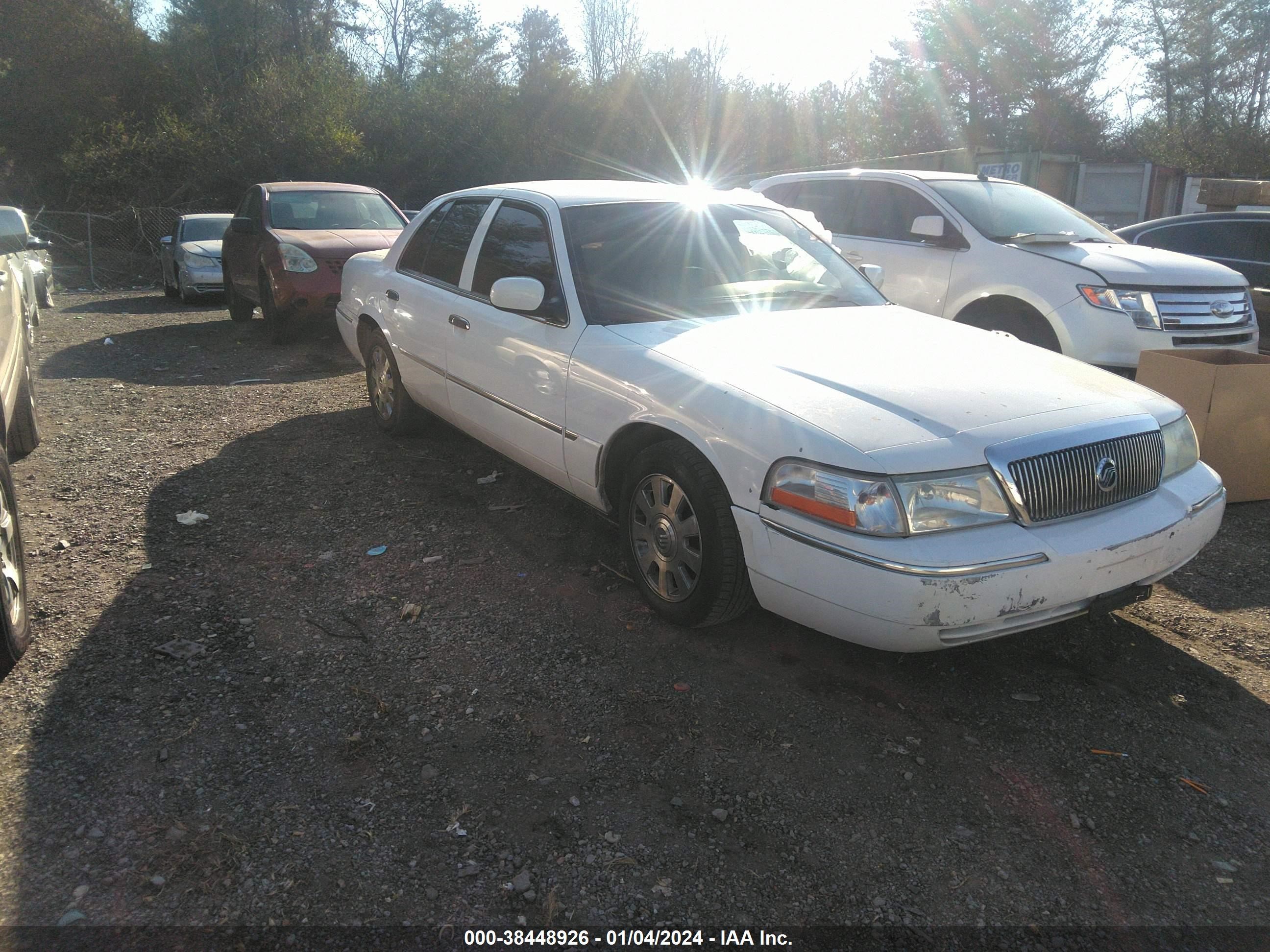 MERCURY GRAND MARQUIS 2004 2mefm75wx4x677437