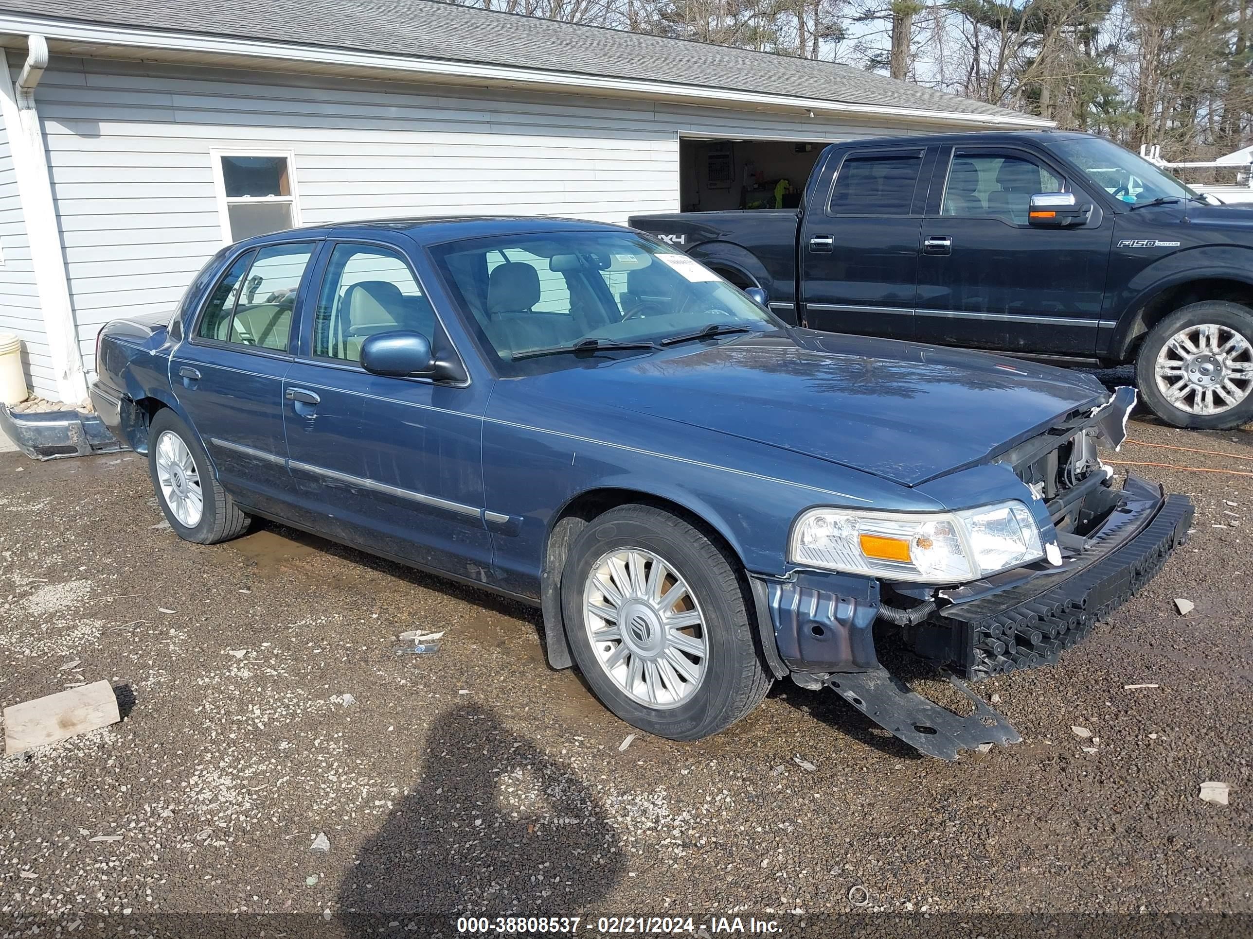 MERCURY GRAND MARQUIS 2008 2mehm75v18x632683