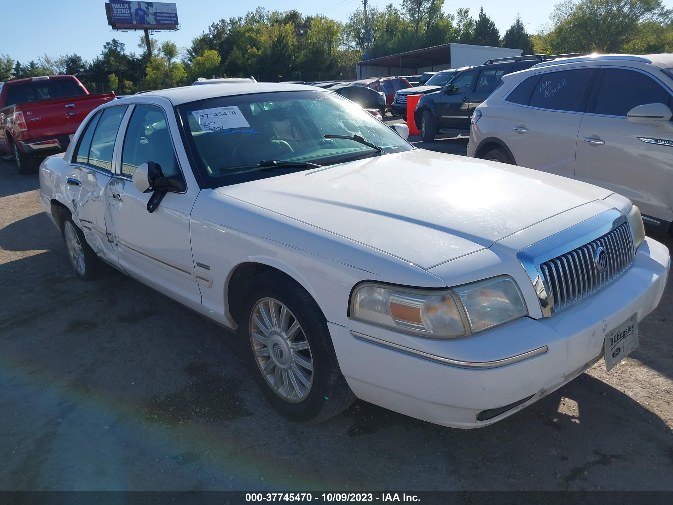 MERCURY GRAND MARQUIS 2009 2mehm75v19x609373