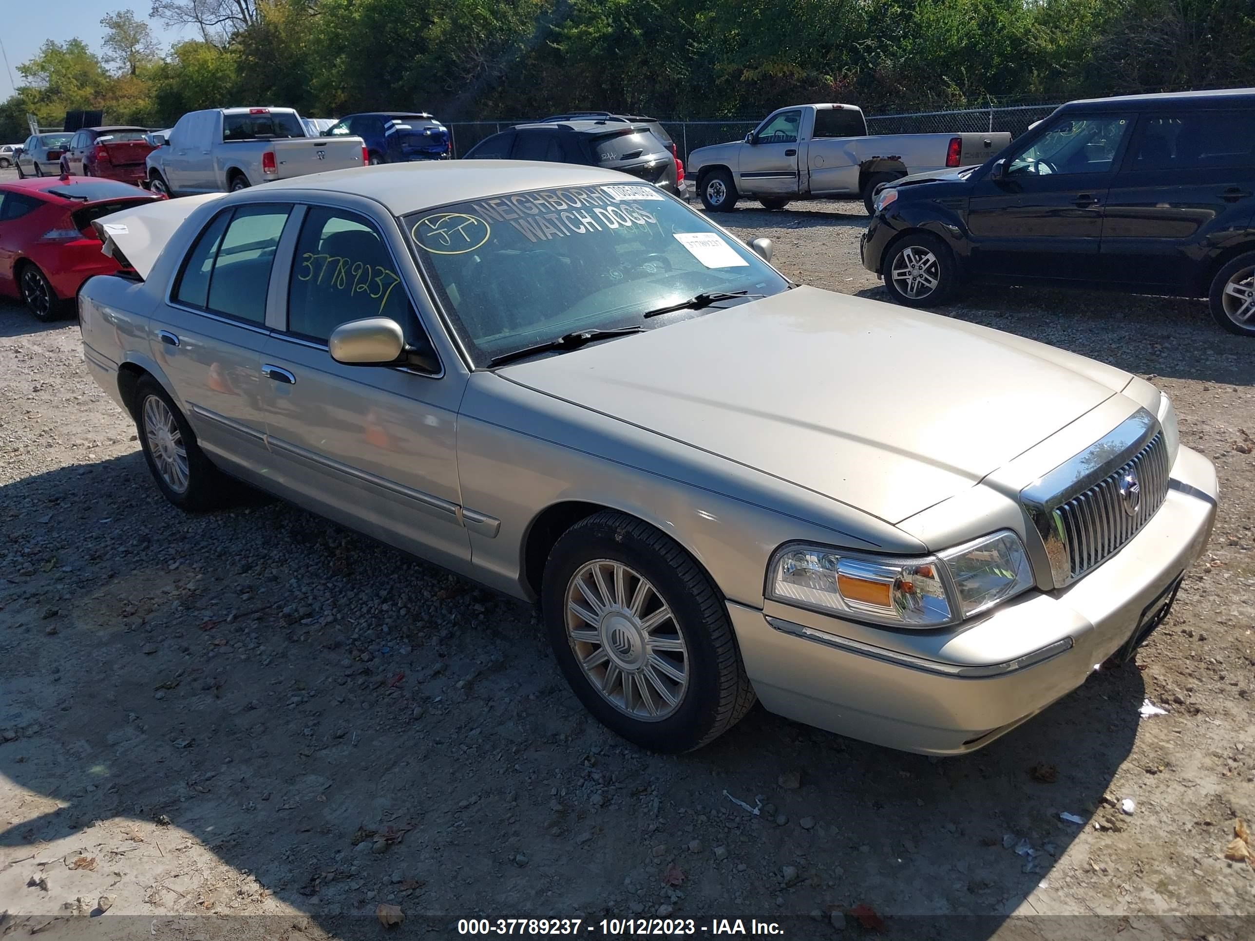 MERCURY GRAND MARQUIS 2008 2mehm75v28x632563