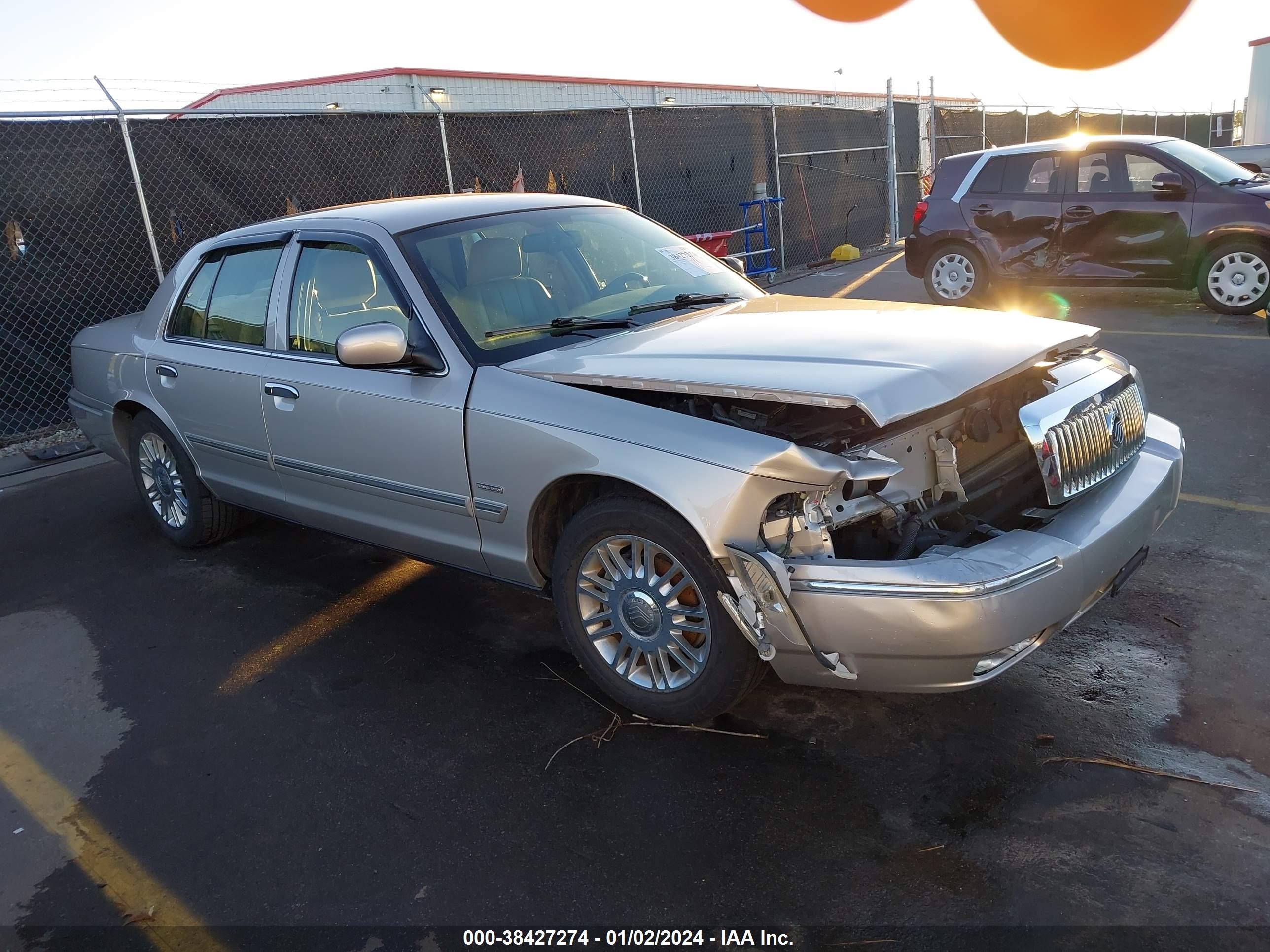 MERCURY GRAND MARQUIS 2009 2mehm75v49x611537