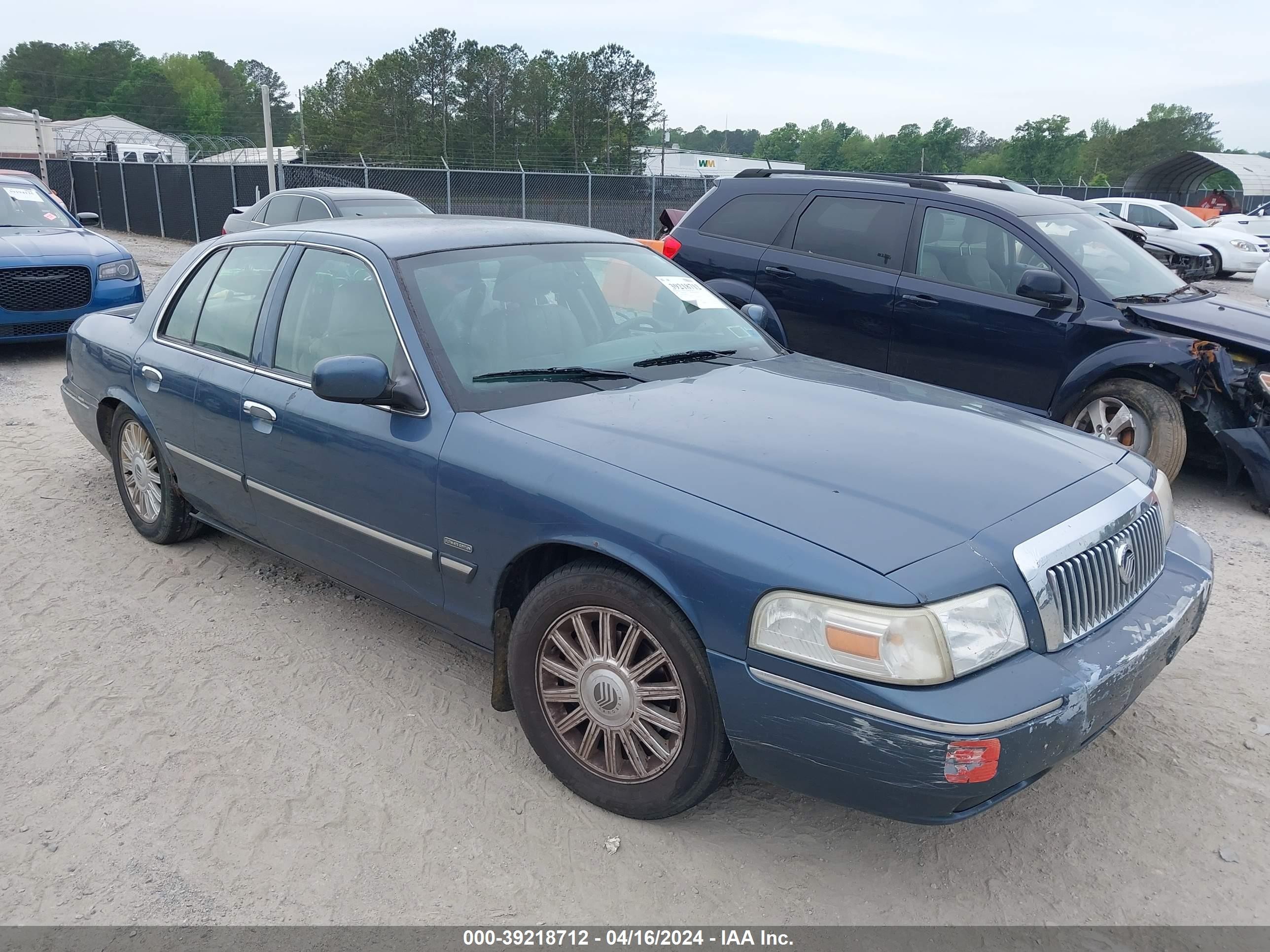 MERCURY GRAND MARQUIS 2009 2mehm75v49x621937