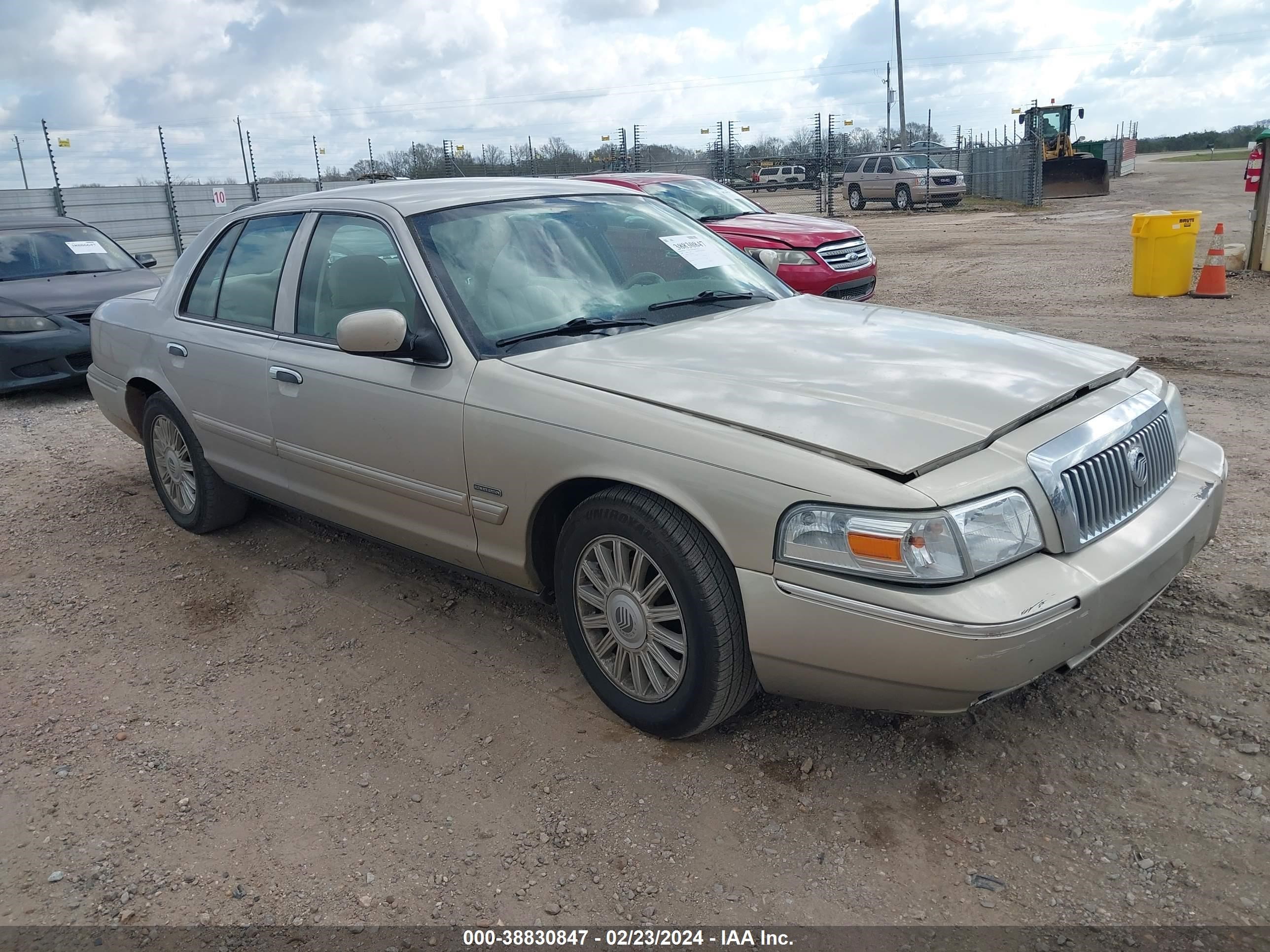 MERCURY GRAND MARQUIS 2009 2mehm75v79x621060