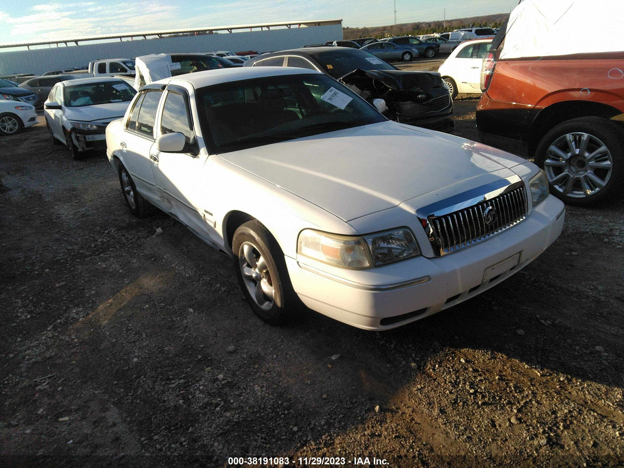 MERCURY GRAND MARQUIS 2009 2mehm75v79x632270