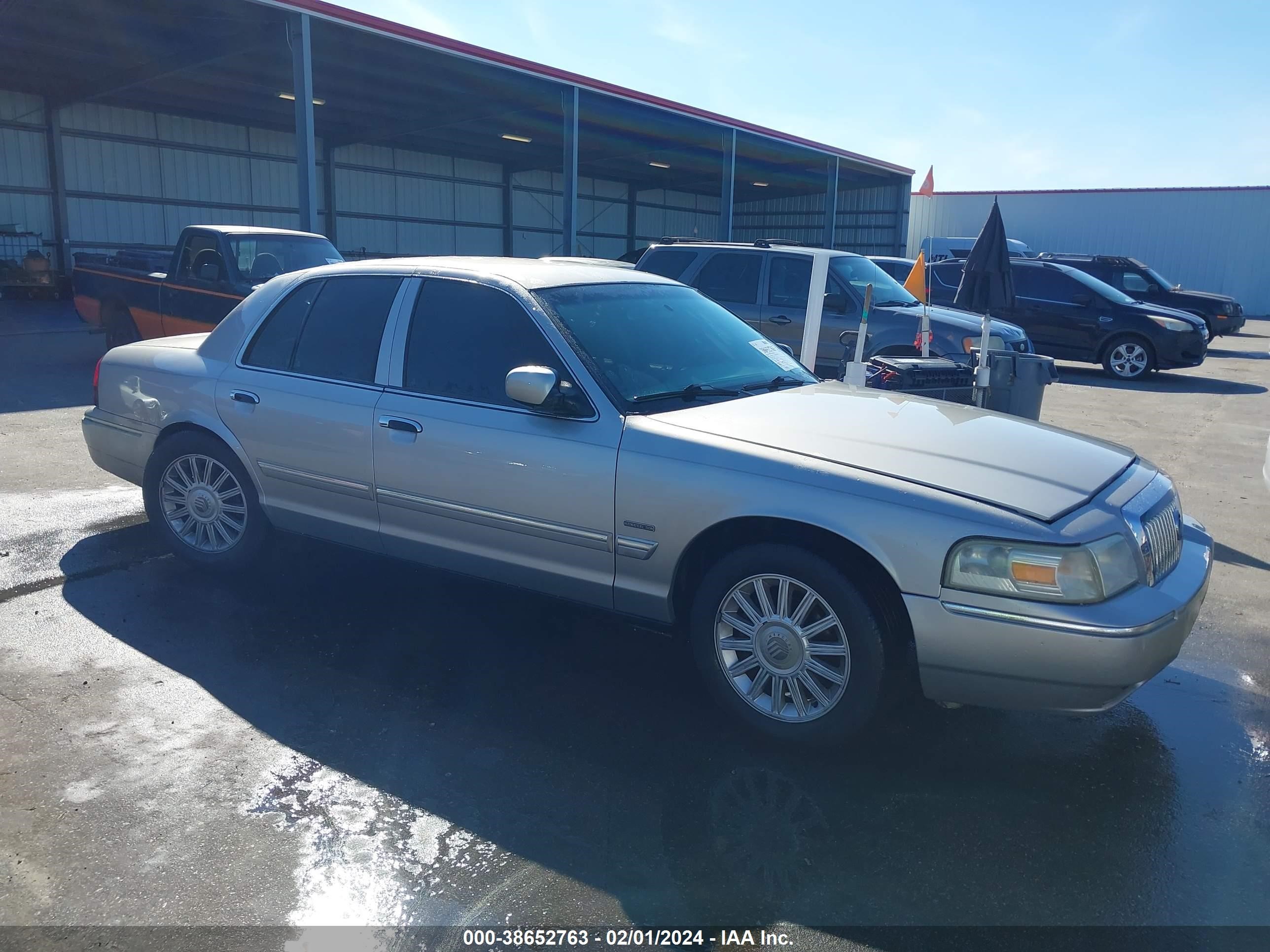 MERCURY GRAND MARQUIS 2009 2mehm75v99x624252