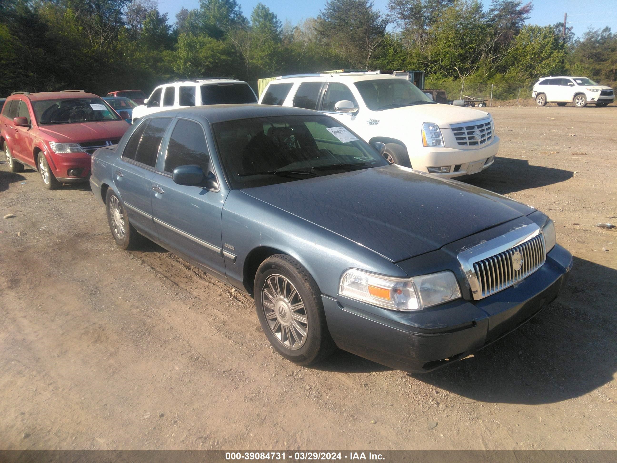 MERCURY GRAND MARQUIS 2009 2mehm75vx9x626303