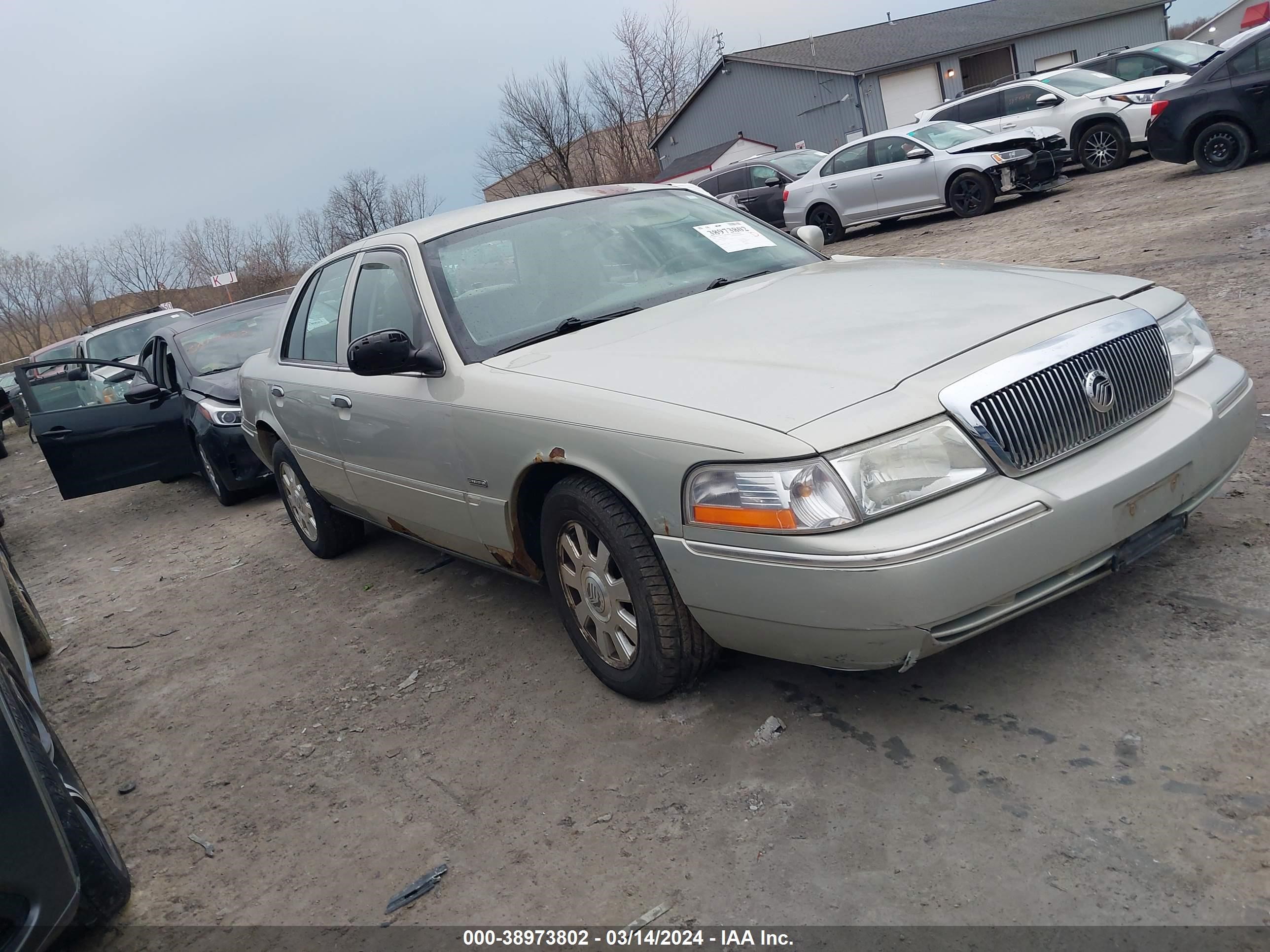 MERCURY GRAND MARQUIS 2004 2mehm75w14x697651