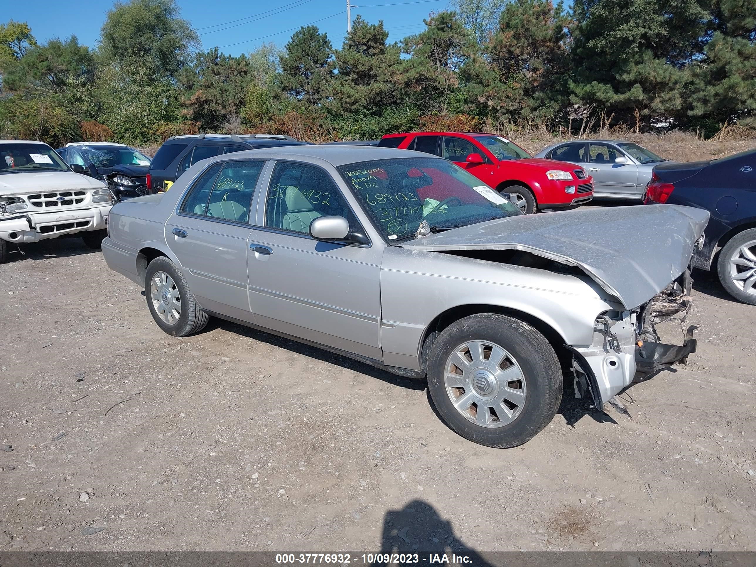 MERCURY GRAND MARQUIS 2003 2mehm75w43x689123