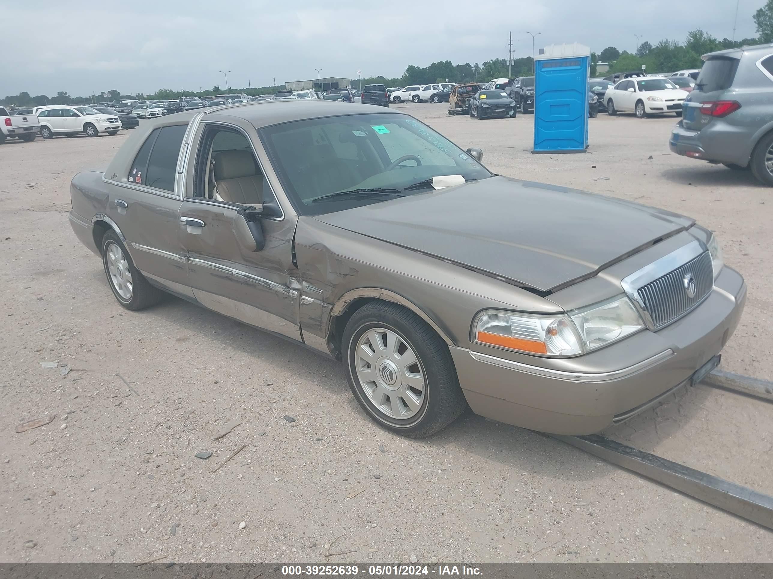 MERCURY GRAND MARQUIS 2004 2mehm75w44x663378