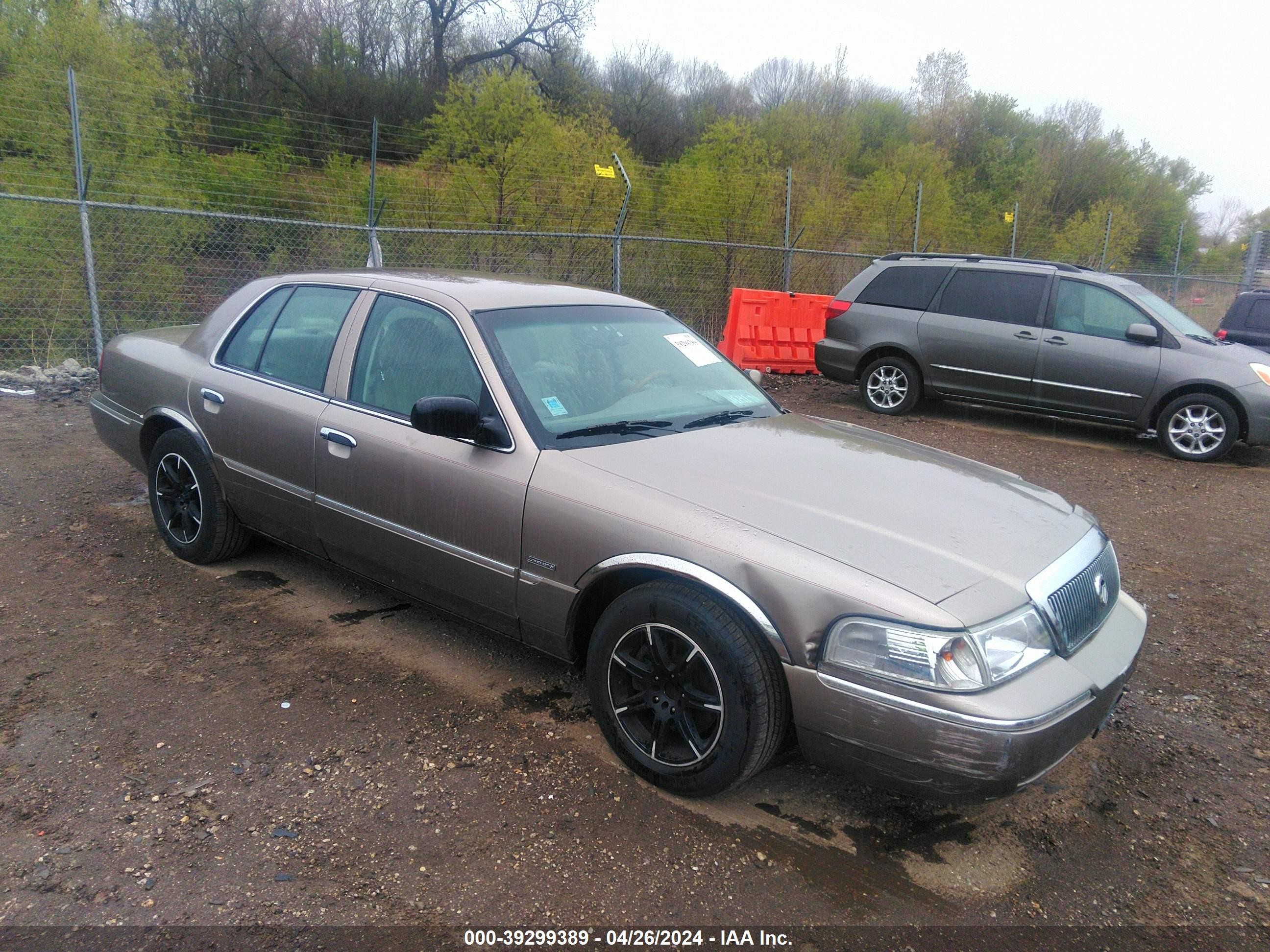 MERCURY GRAND MARQUIS 2004 2mehm75w44x666961