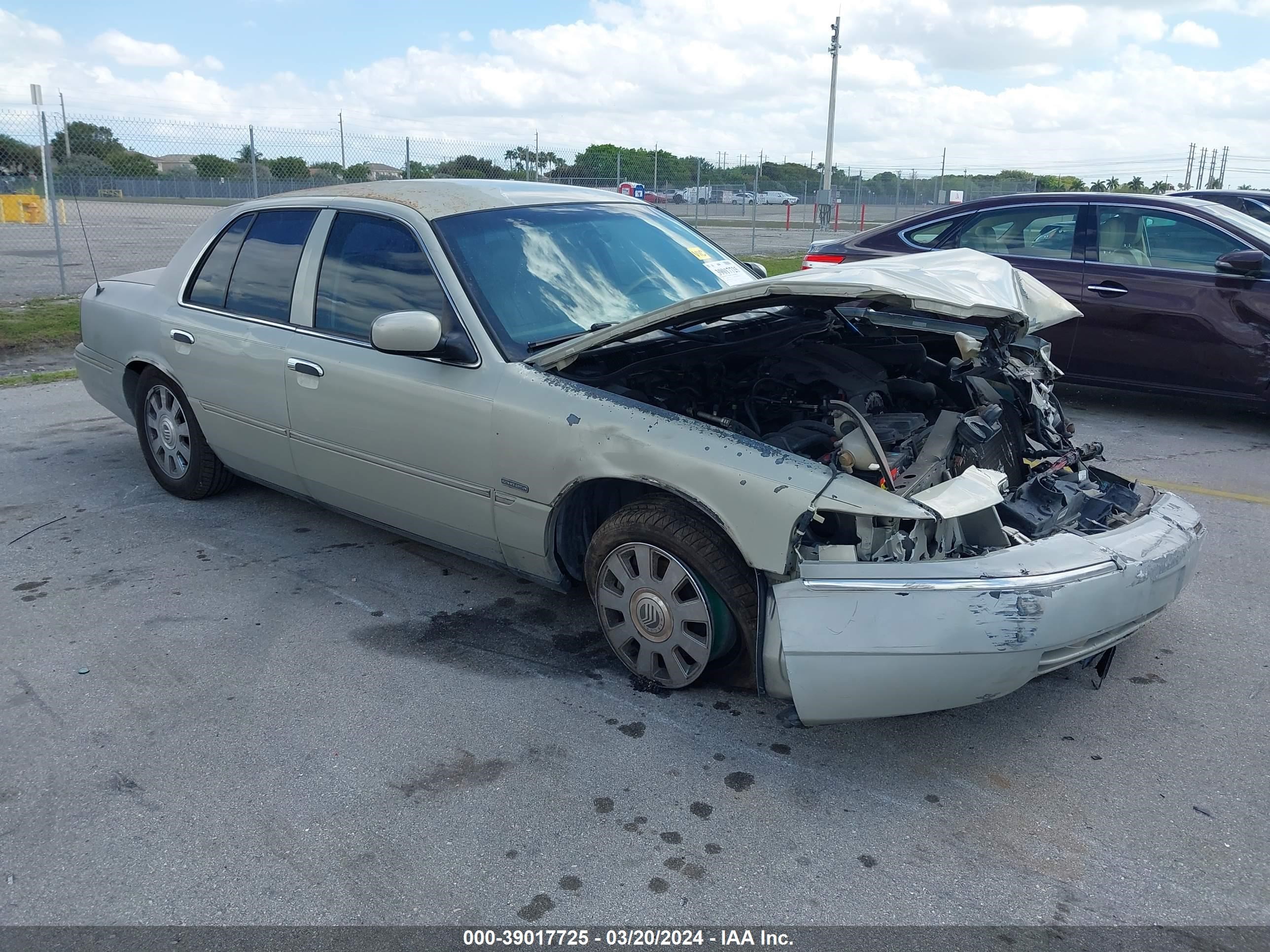 MERCURY GRAND MARQUIS 2005 2mehm75w45x652687