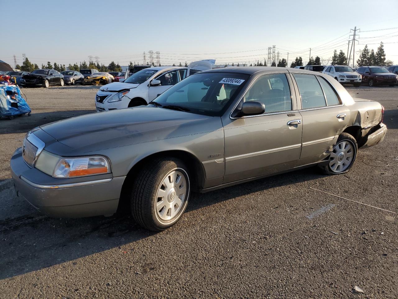 MERCURY GRAND MARQUIS 2004 2mehm75w64x635498