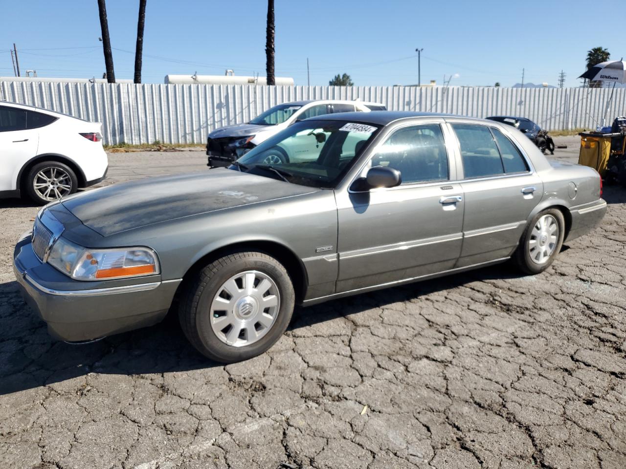 MERCURY GRAND MARQUIS 2004 2mehm75w84x646888