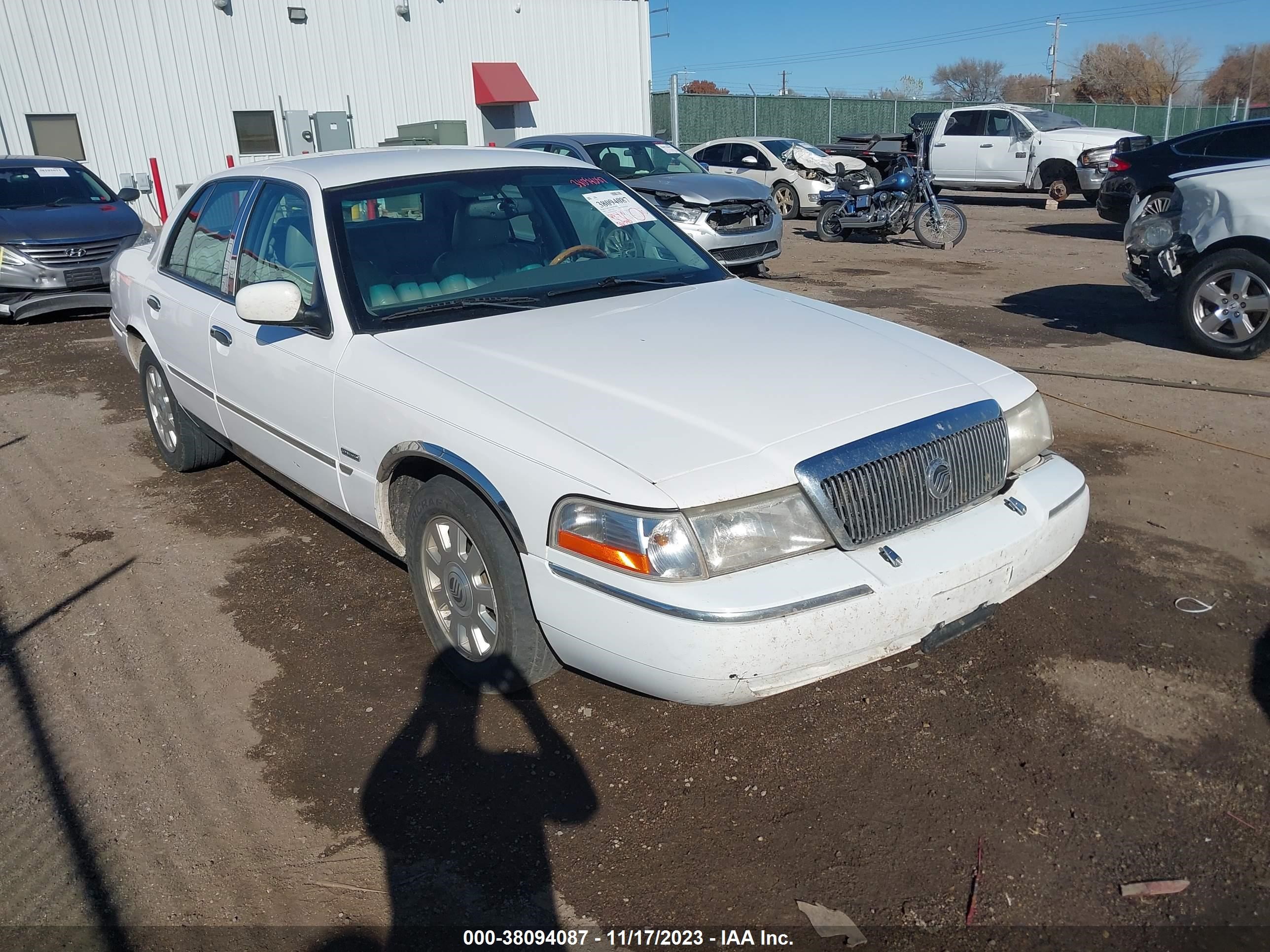 MERCURY GRAND MARQUIS 2004 2mehm75w94x693248