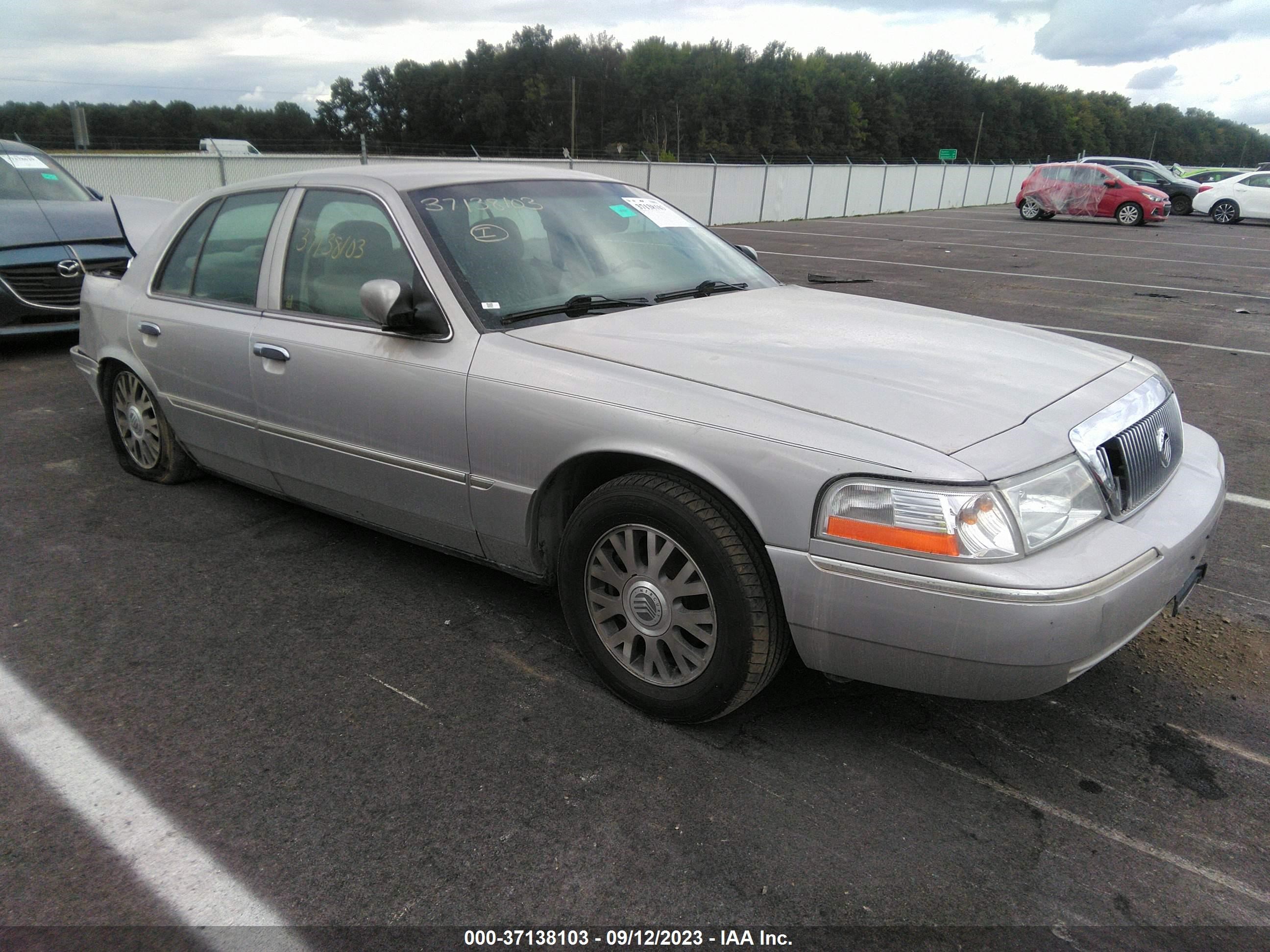 MERCURY GRAND MARQUIS 2005 2mehm75w95x673504