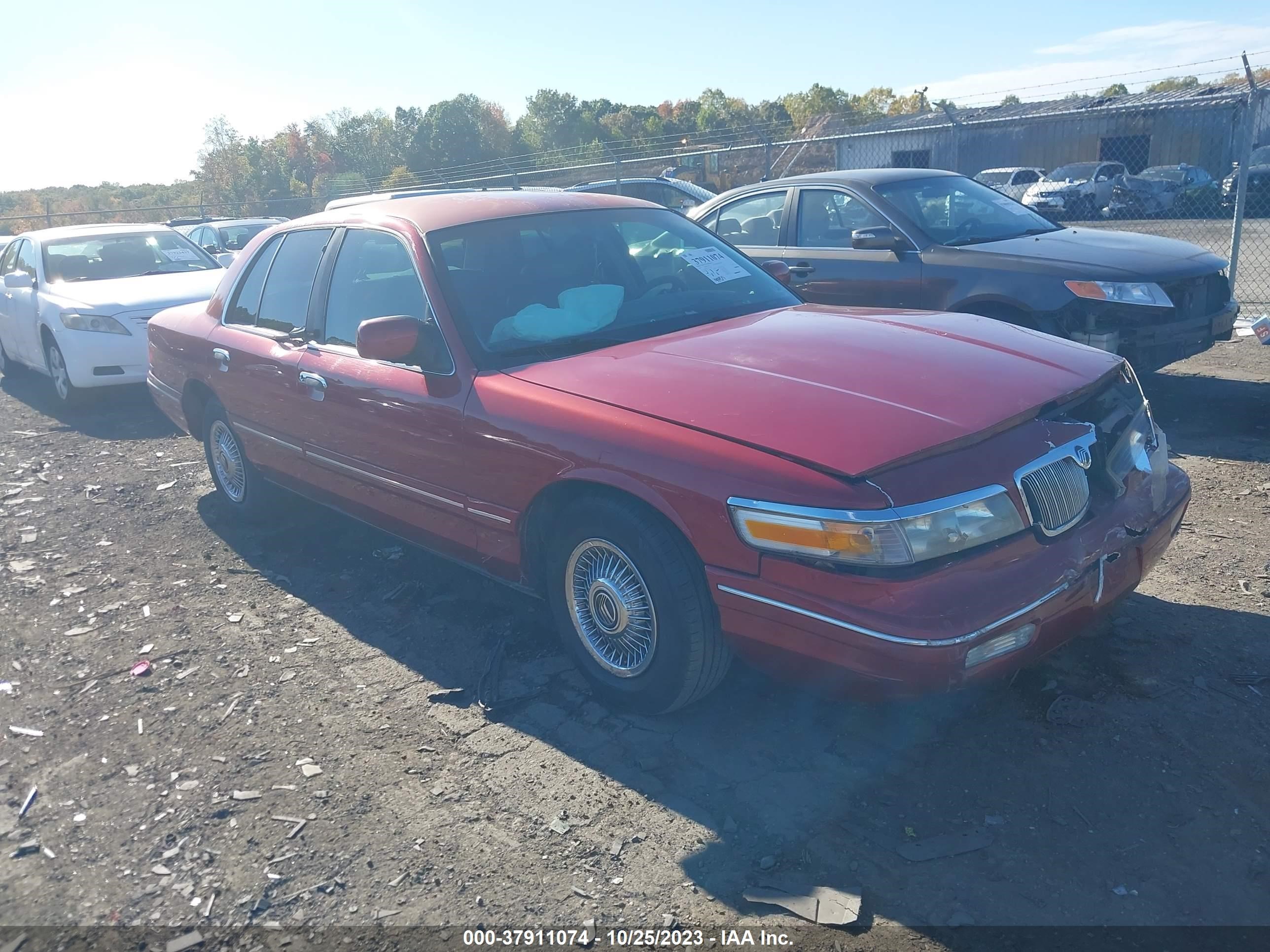 MERCURY GRAND MARQUIS 1997 2melm74w0vx707101