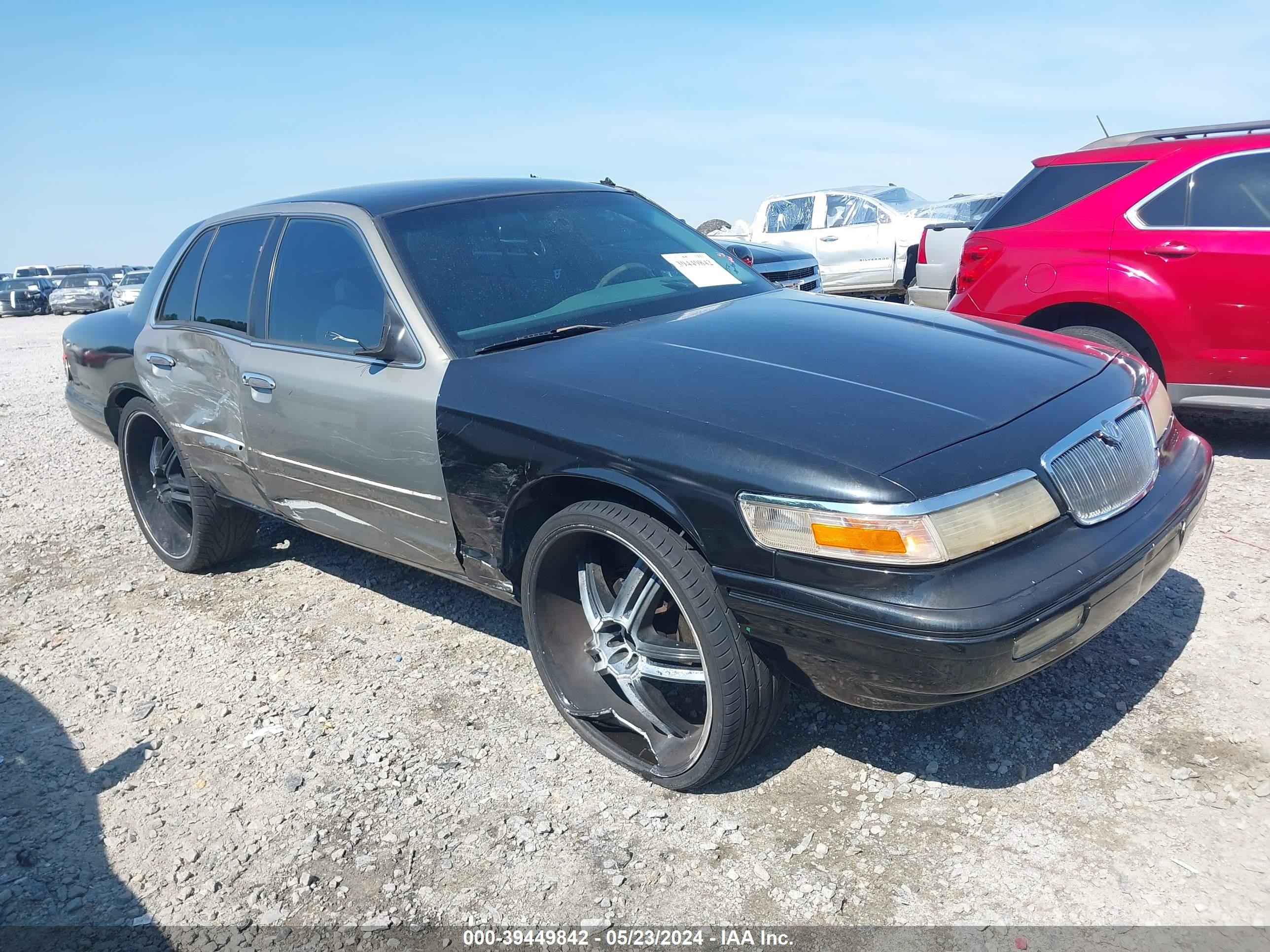 MERCURY GRAND MARQUIS 1997 2melm74w2vx699602