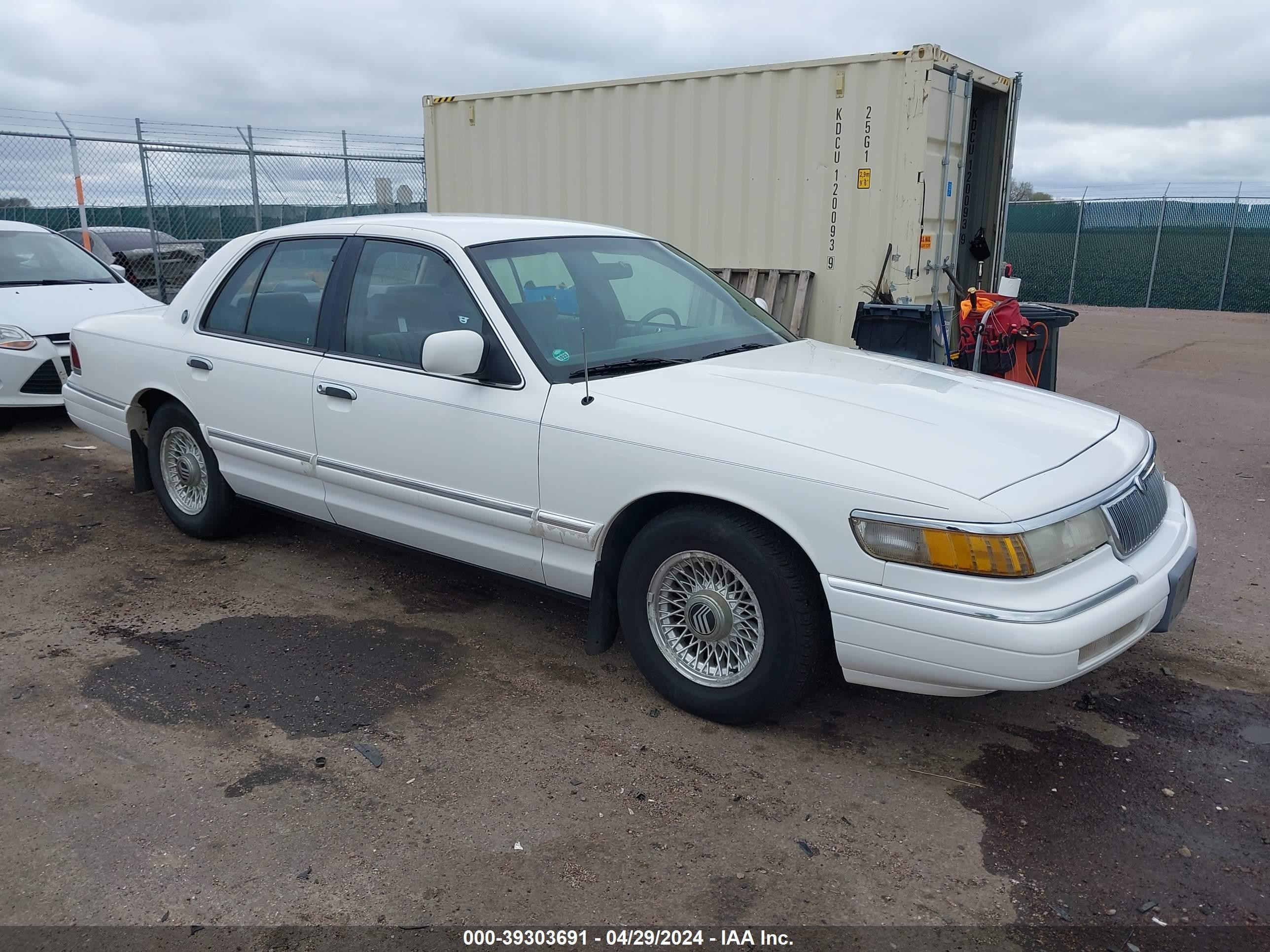 MERCURY GRAND MARQUIS 1994 2melm75w1rx635622