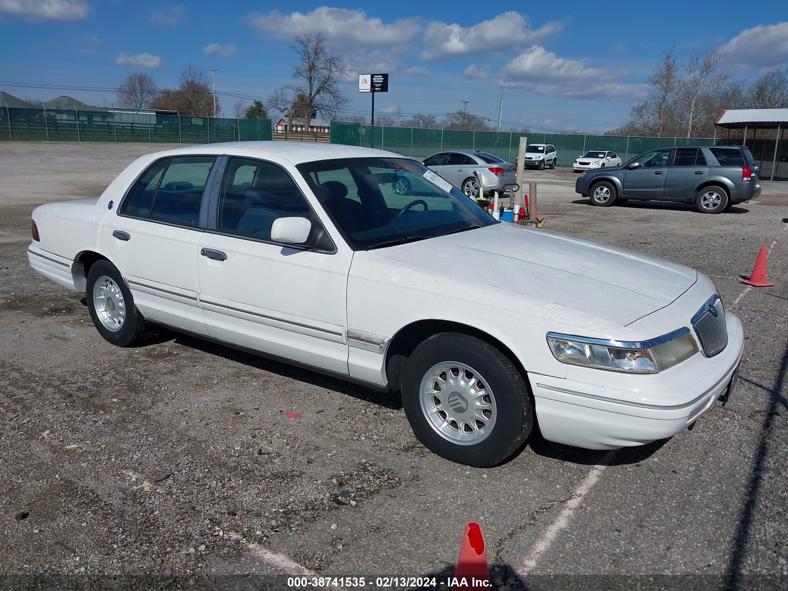 MERCURY GRAND MARQUIS 1996 2melm75w5tx690632