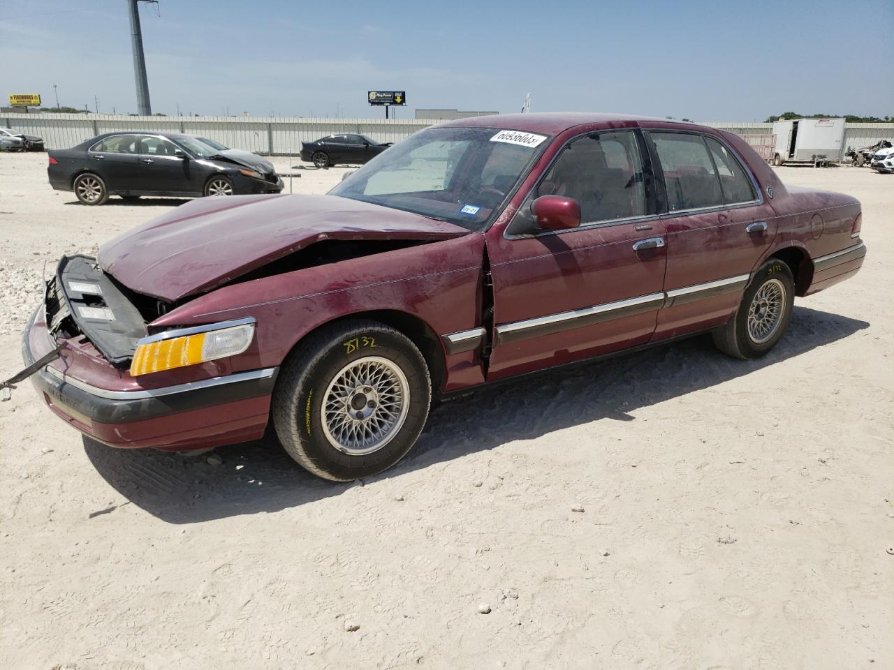 MERCURY GRAND MARQUIS 1993 2melm75w9px640192