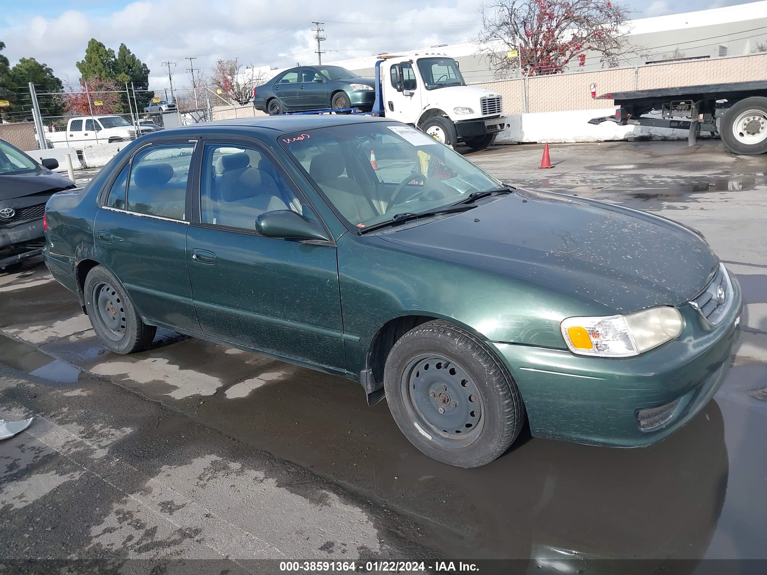 TOYOTA COROLLA 2001 2t1br12e01c390859