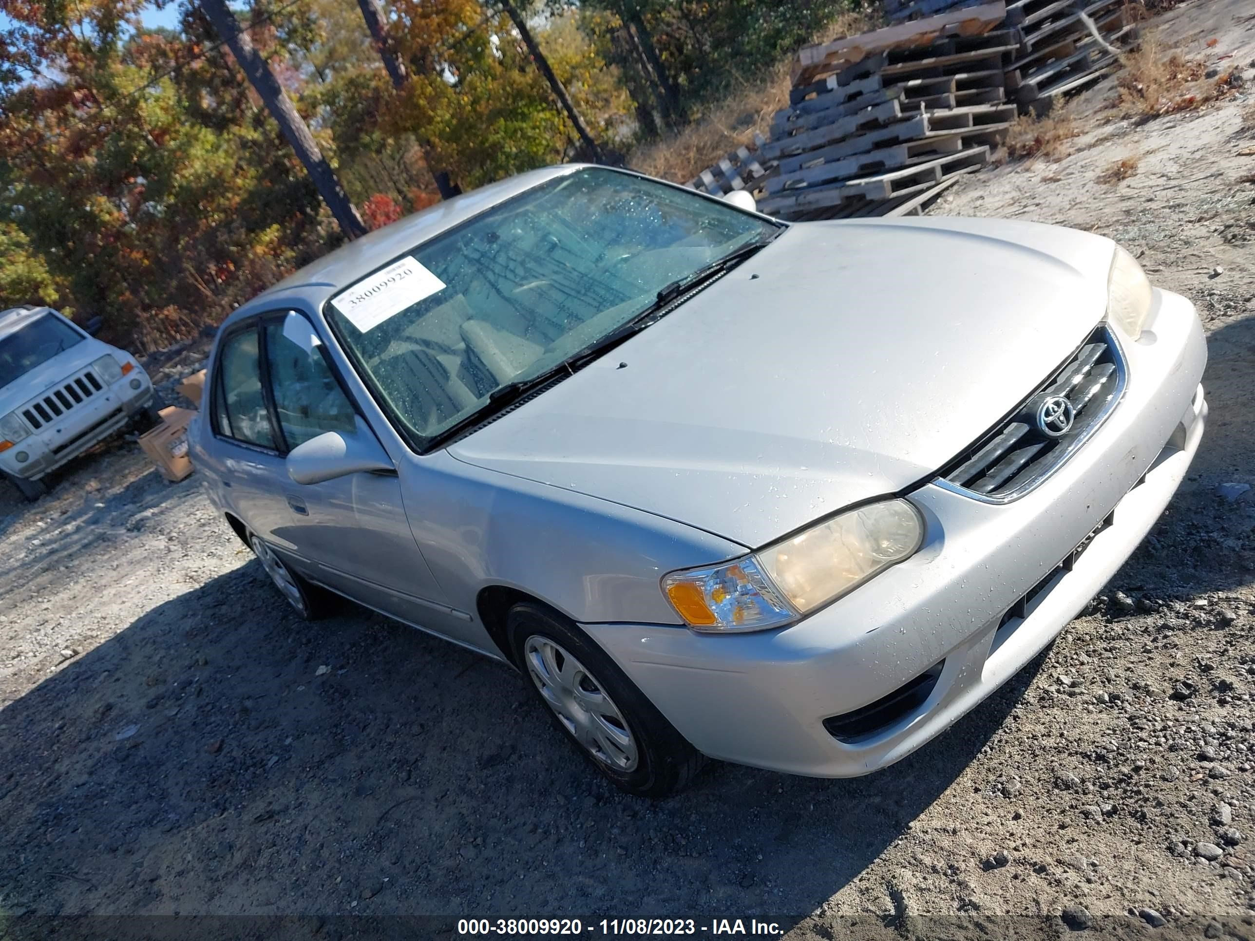 TOYOTA COROLLA 2001 2t1br12e01c446556