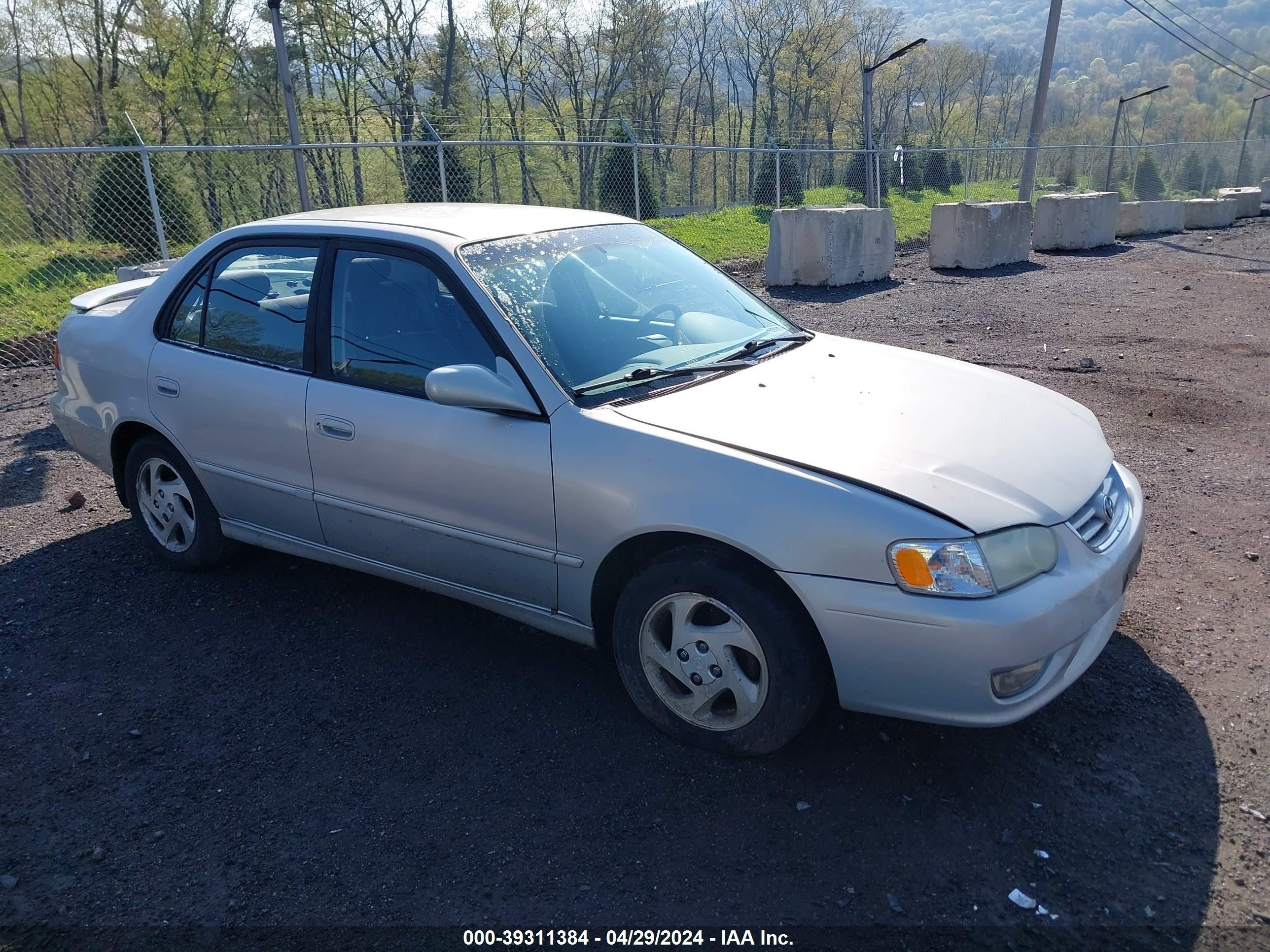 TOYOTA COROLLA 2002 2t1br12e12c577139